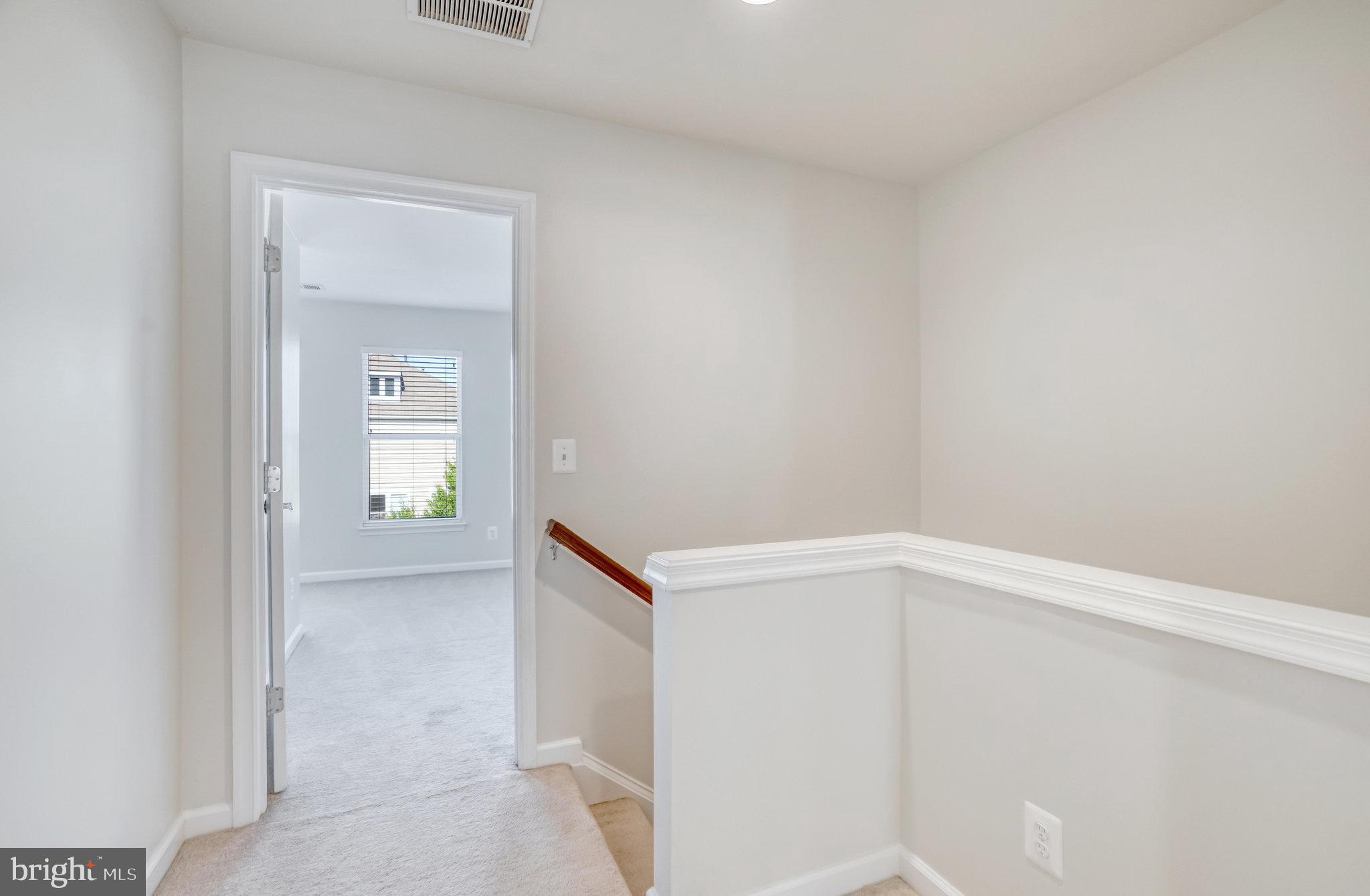 22442 SNOW POWDER TERRACE