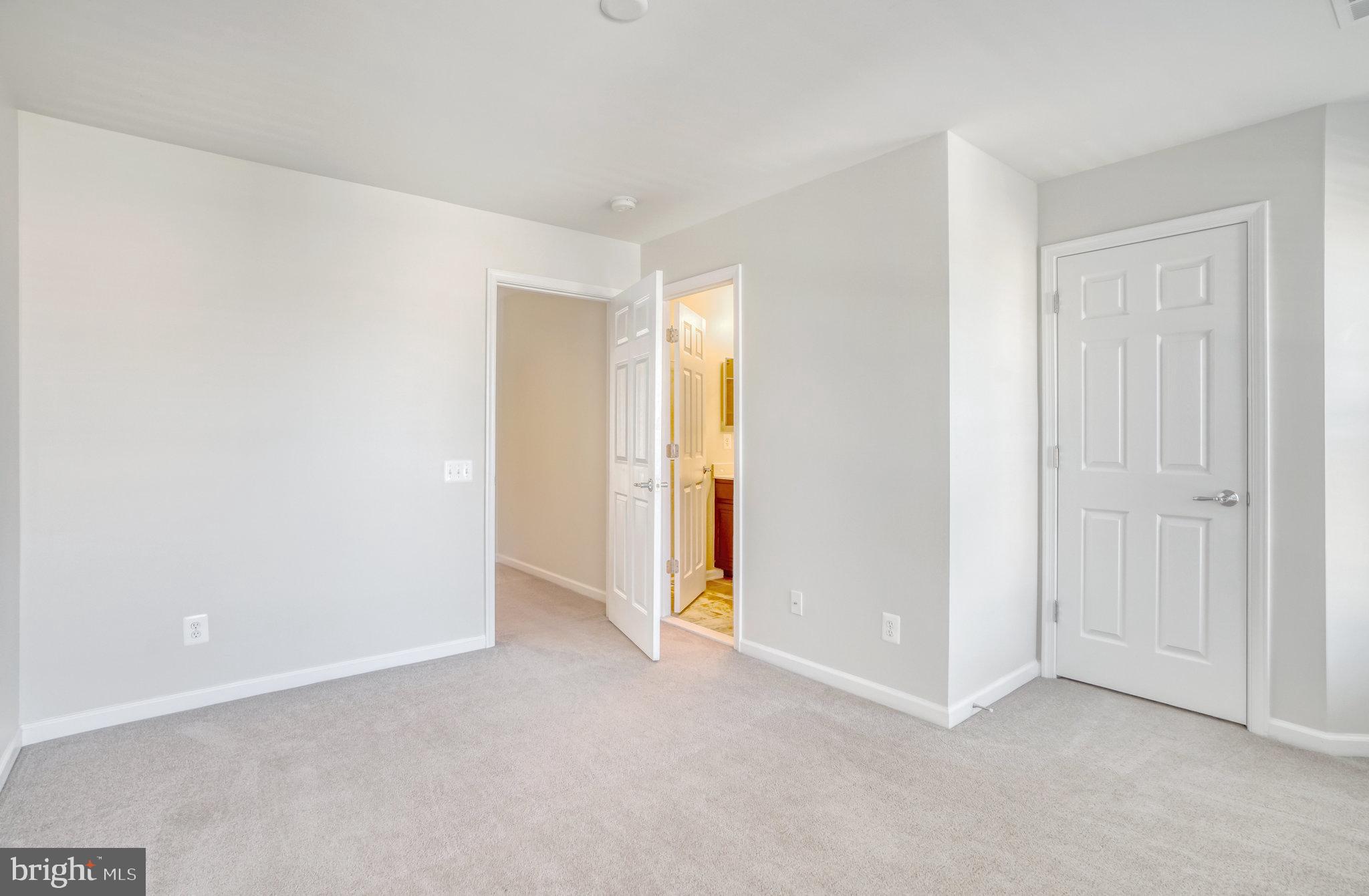 22442 SNOW POWDER TERRACE