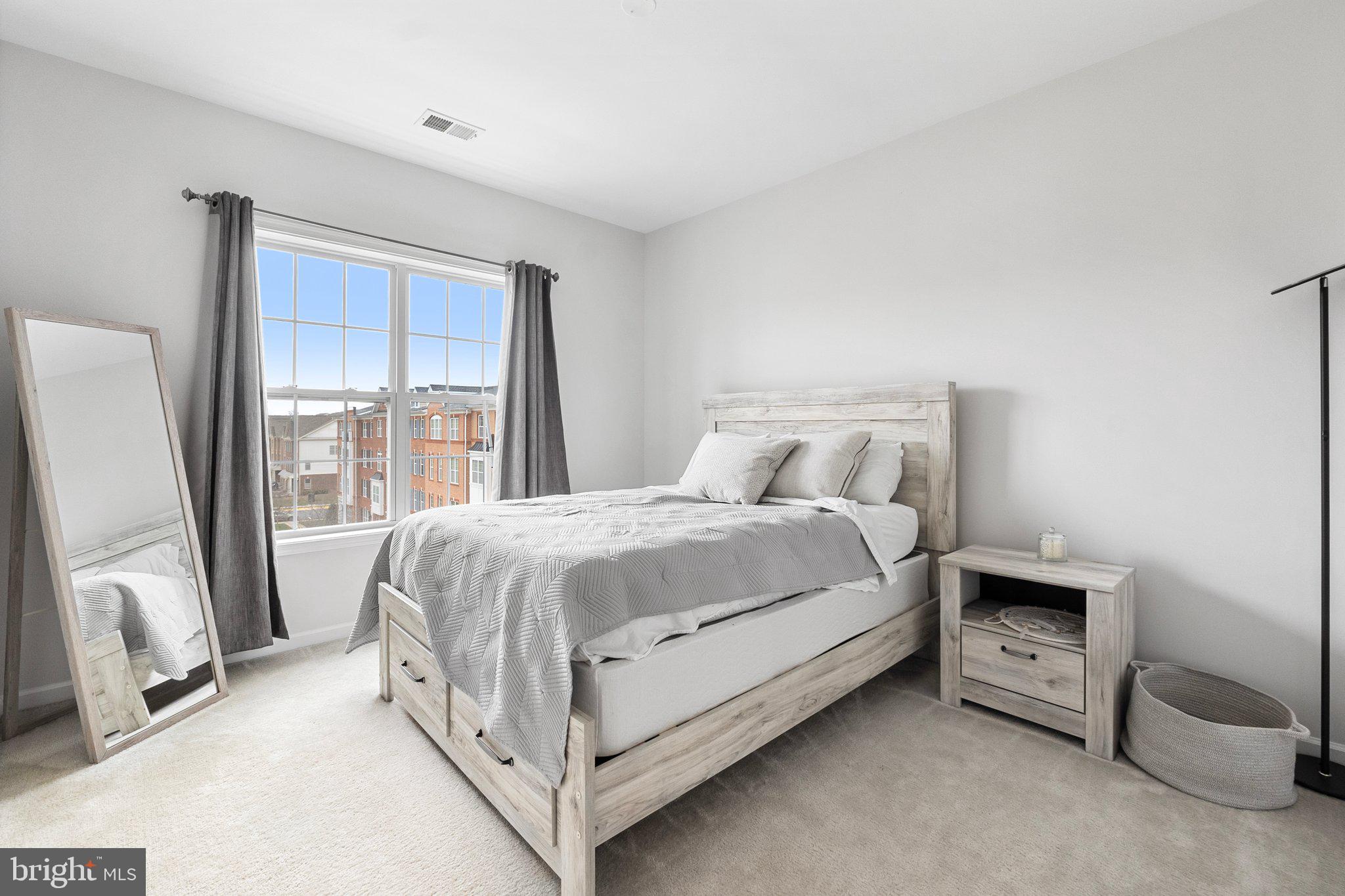 43131 WEALDSTONE TERRACE