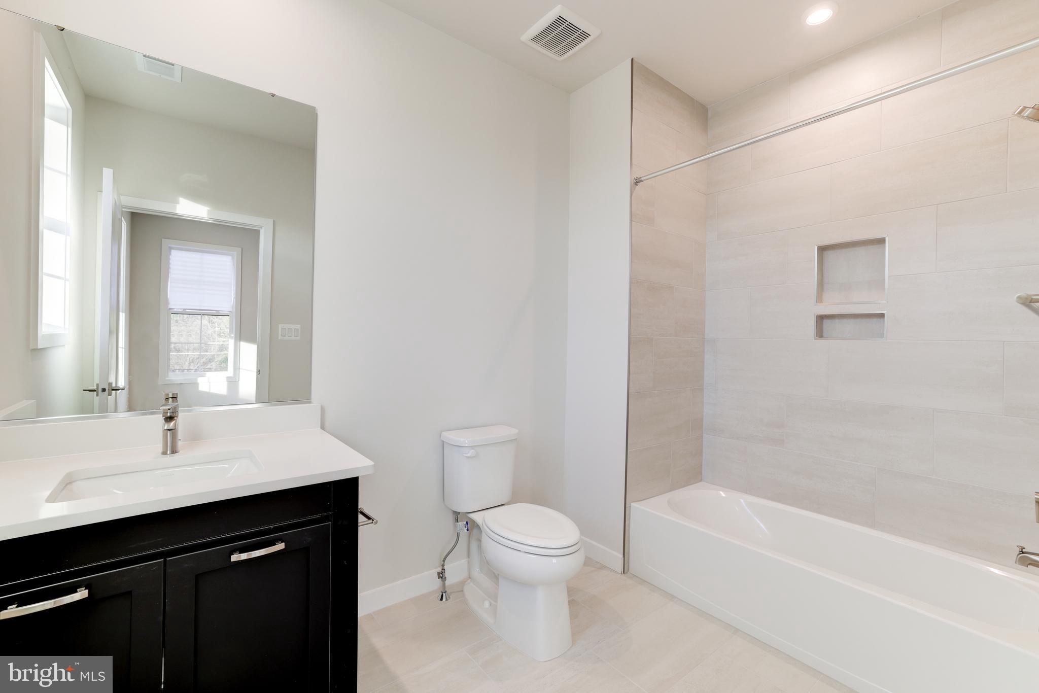 43920 LUDWELL FARM SQUARE