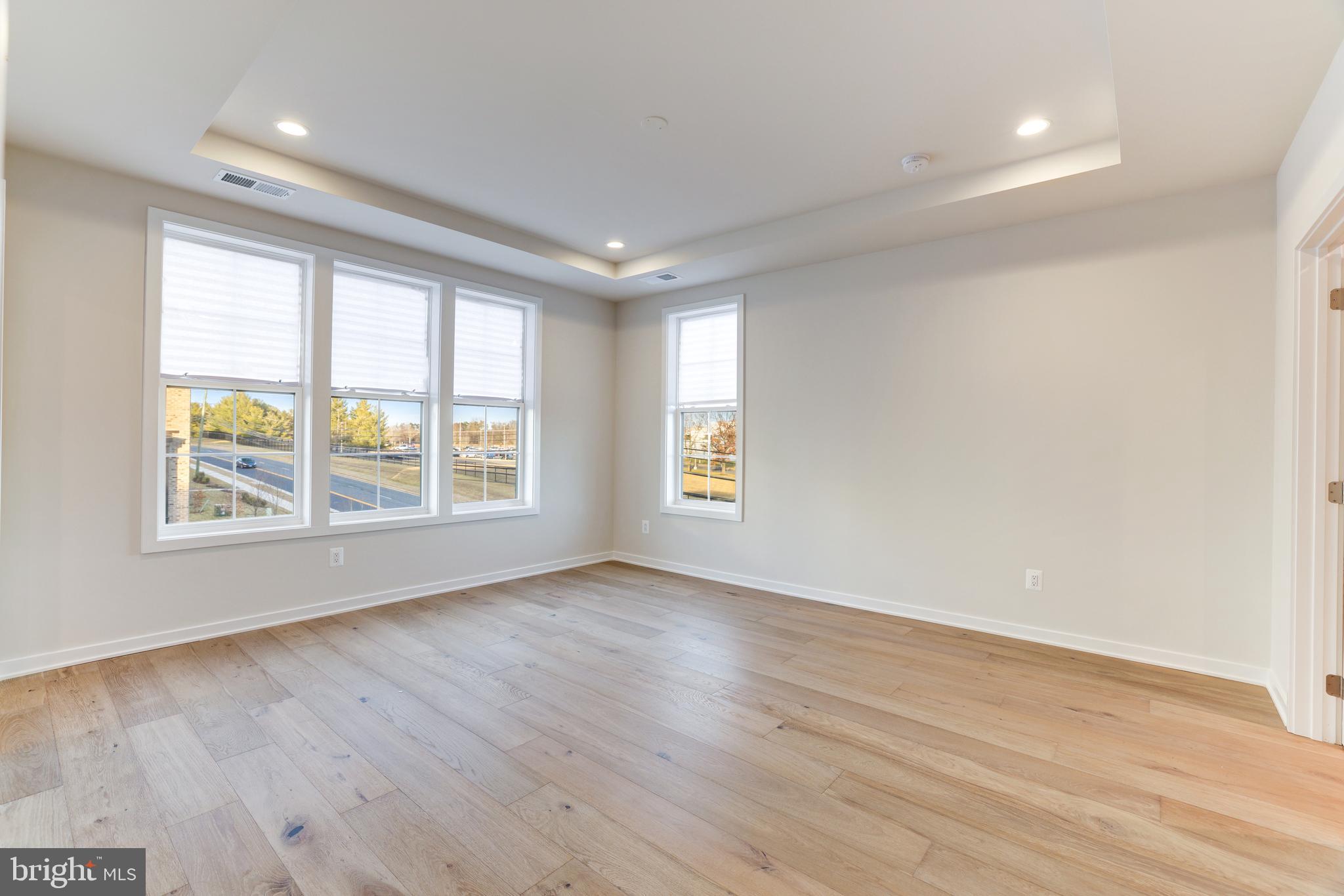 43920 LUDWELL FARM SQUARE