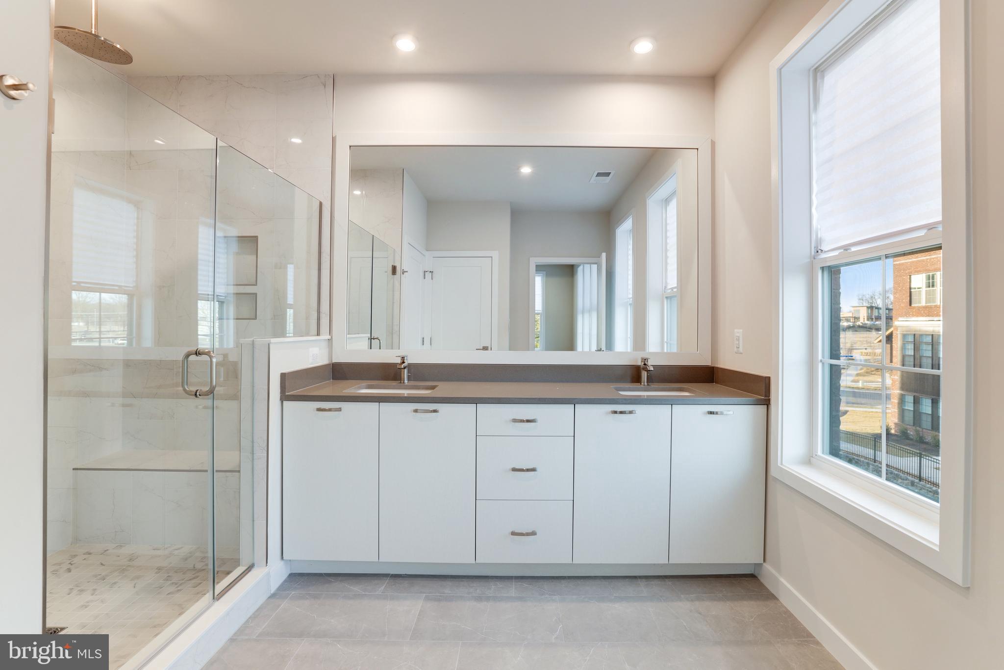 43920 LUDWELL FARM SQUARE