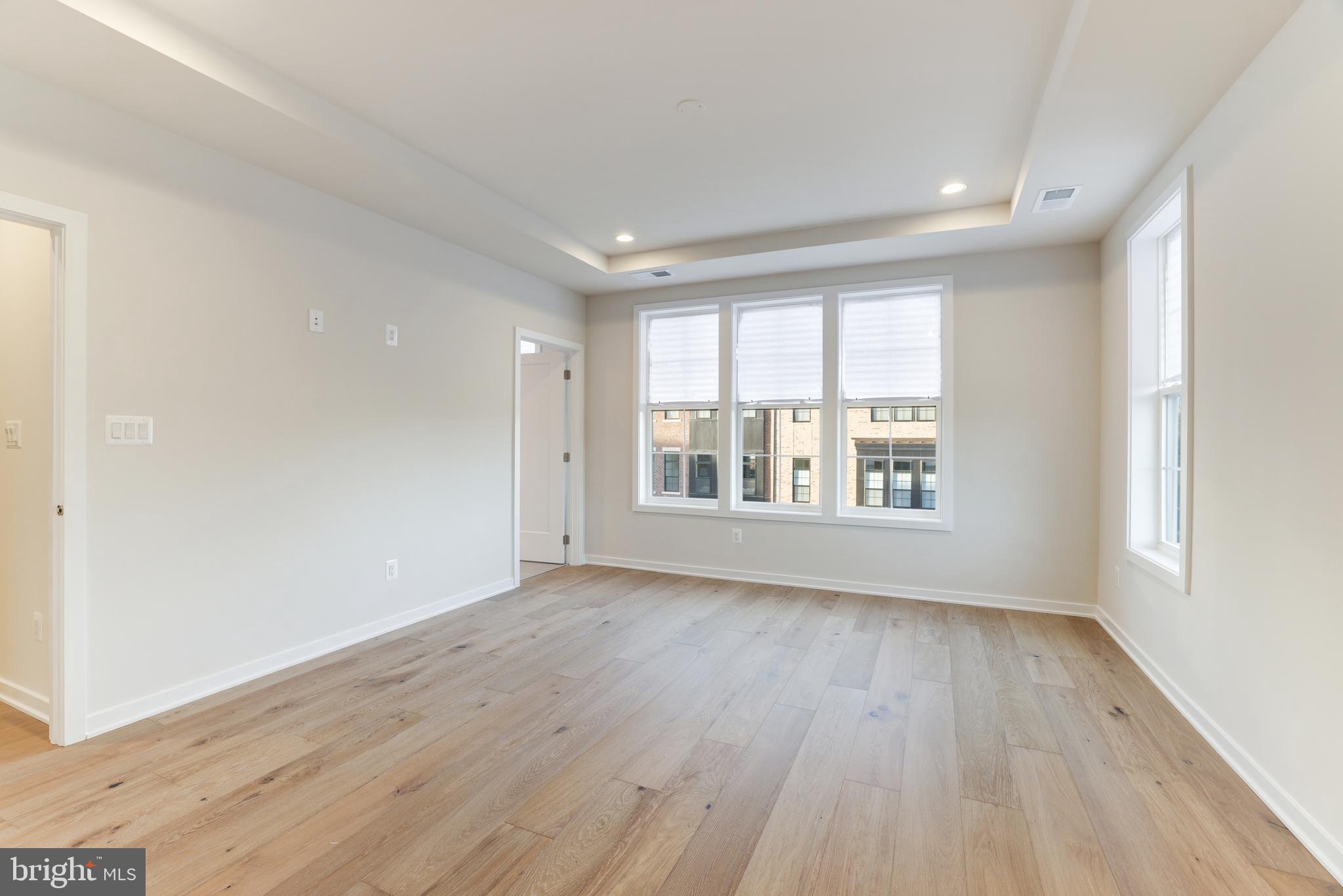 43920 LUDWELL FARM SQUARE