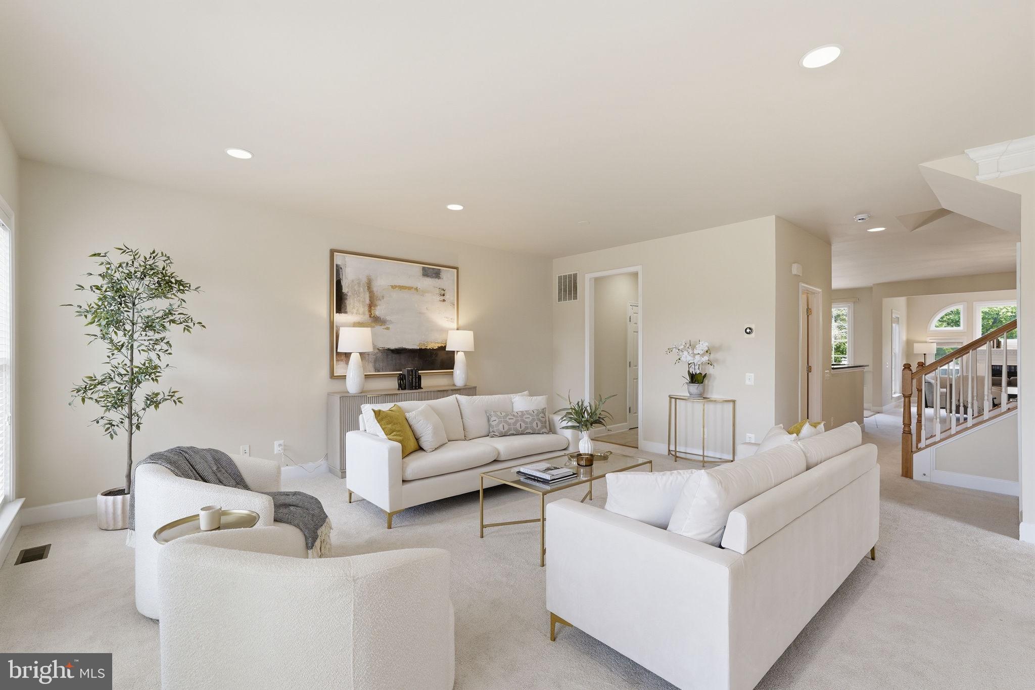 42695 WILMAR SQUARE