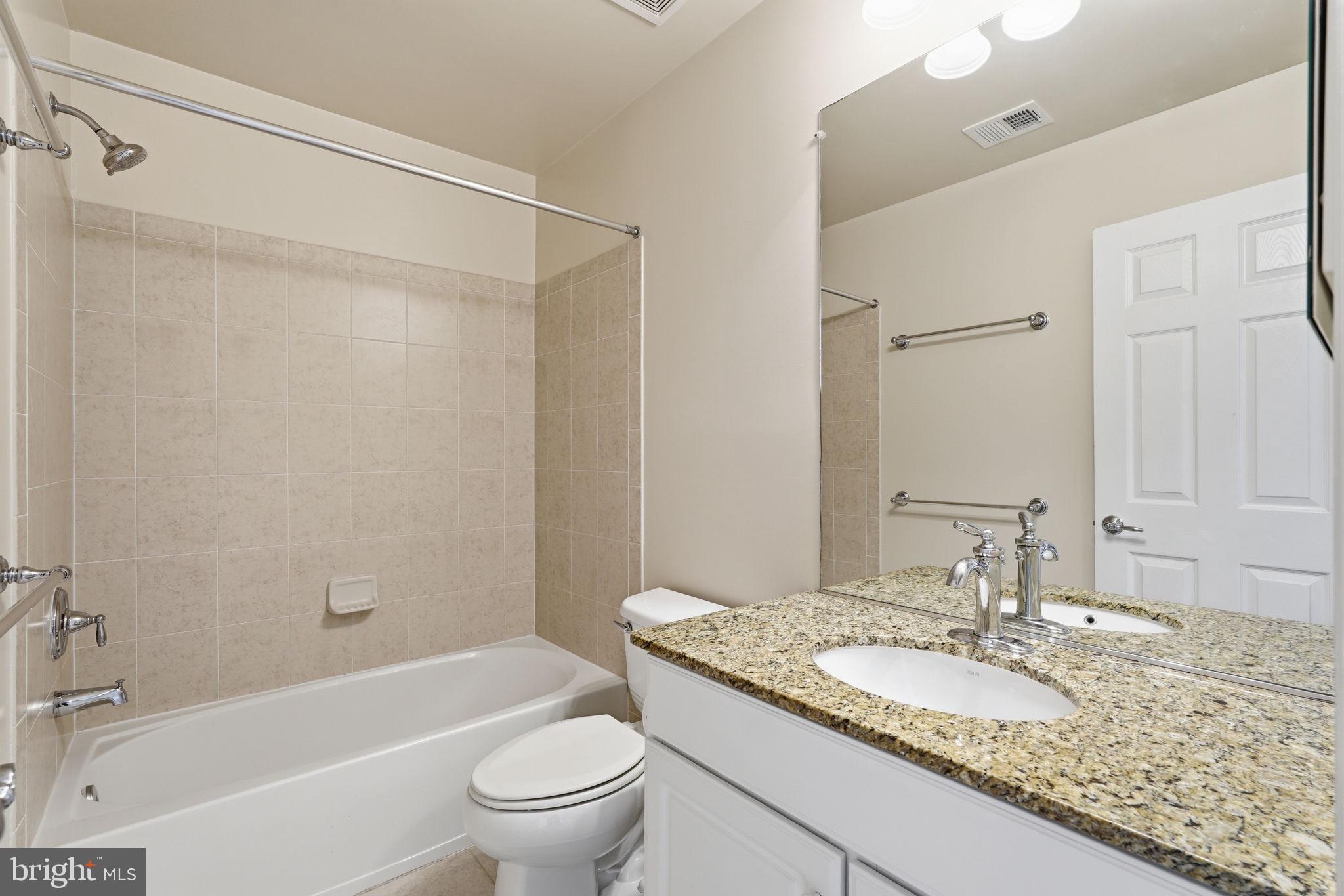 42695 WILMAR SQUARE