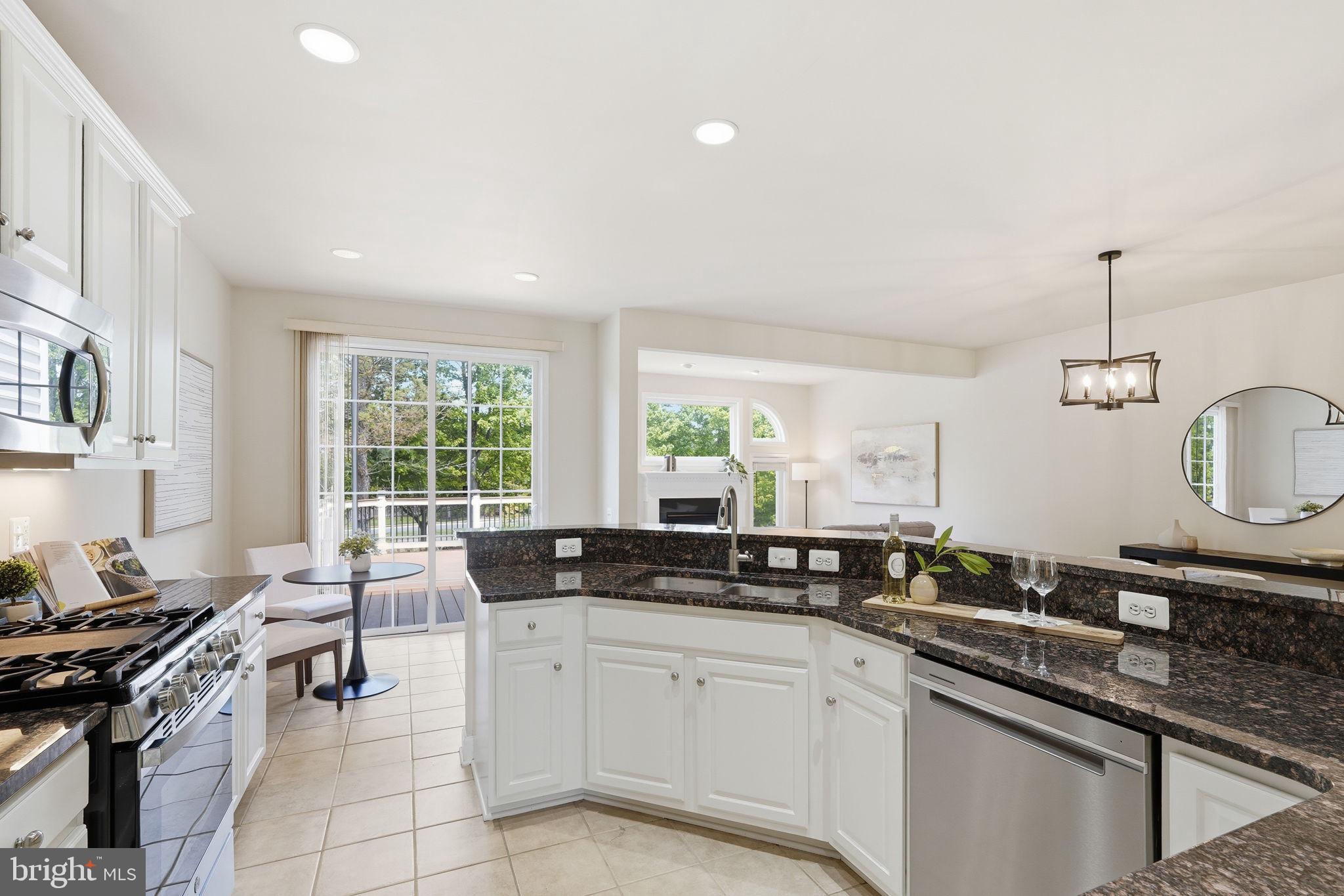 42695 WILMAR SQUARE