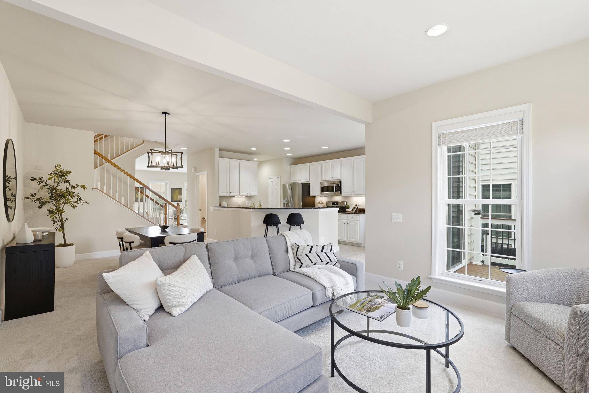 42695 WILMAR SQUARE