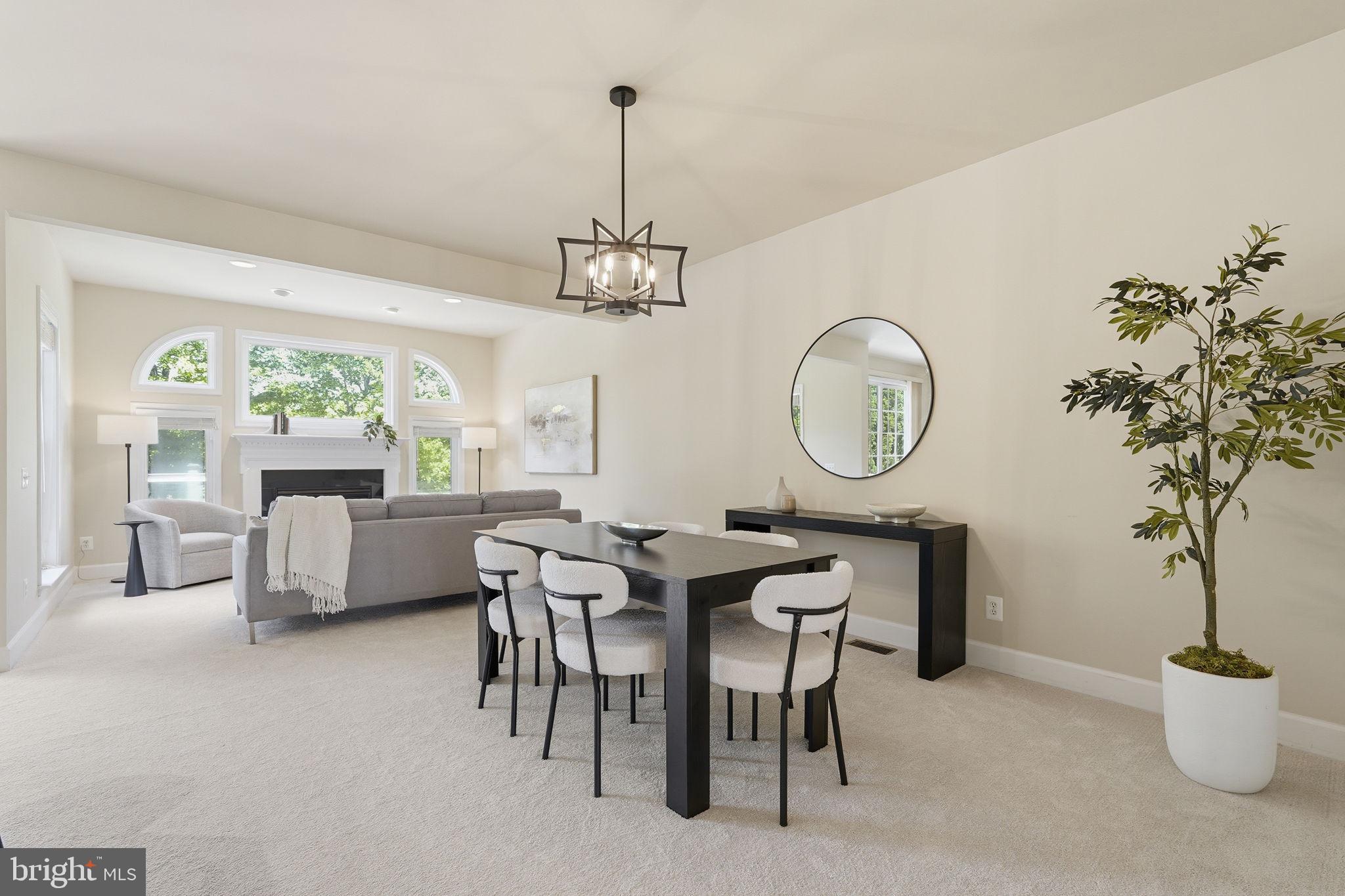 42695 WILMAR SQUARE