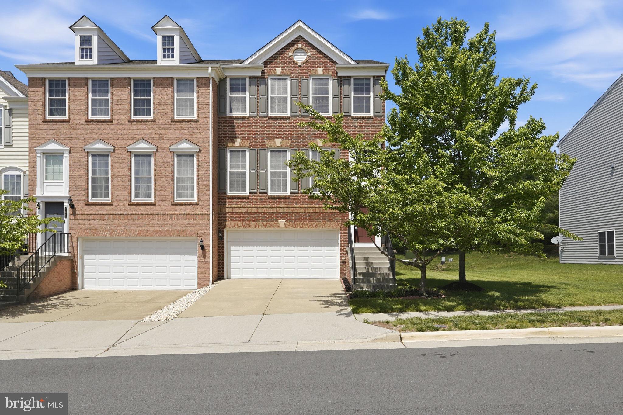 42695 WILMAR SQUARE