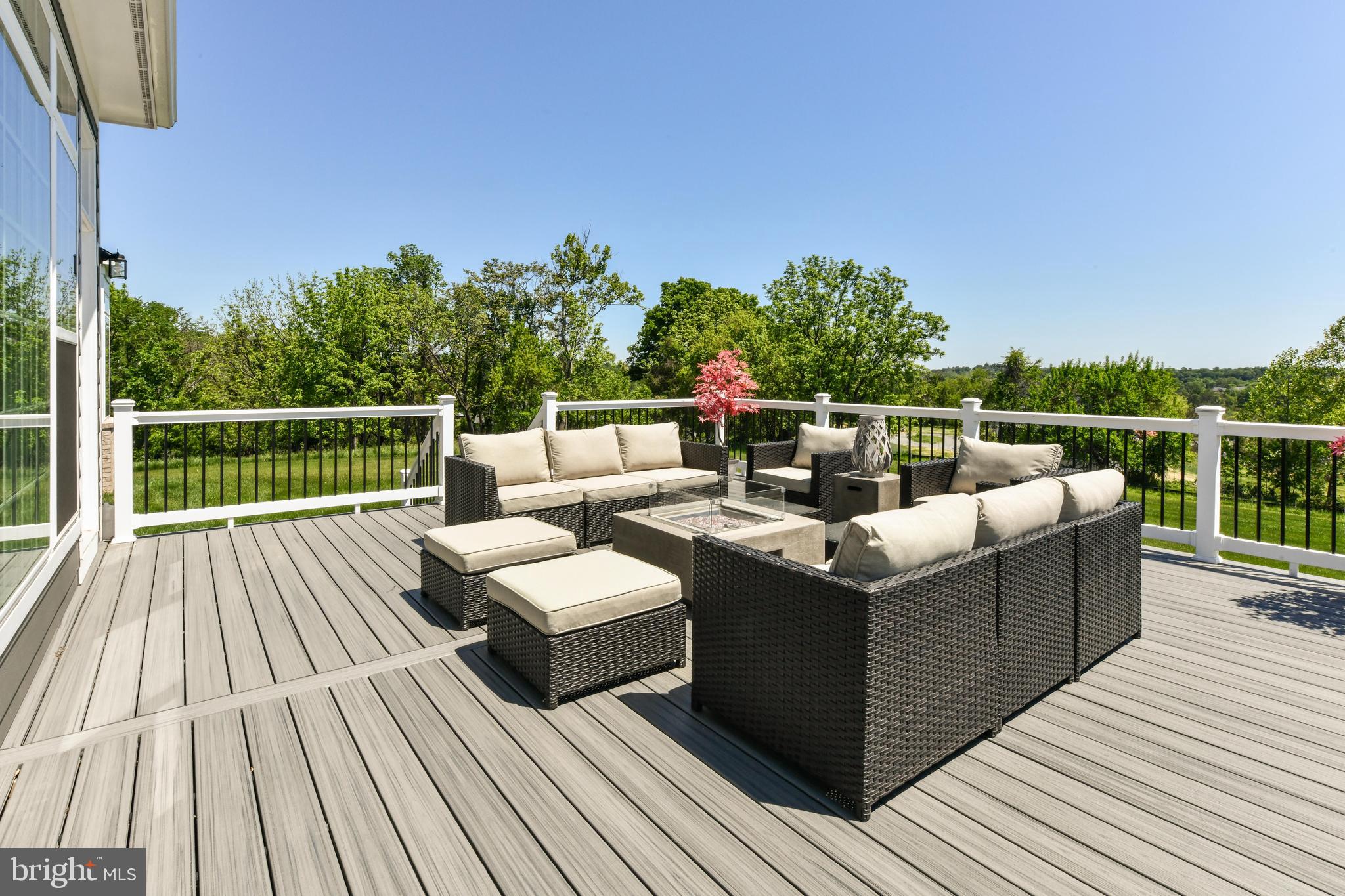 18030 MAINTREE FARM COURT