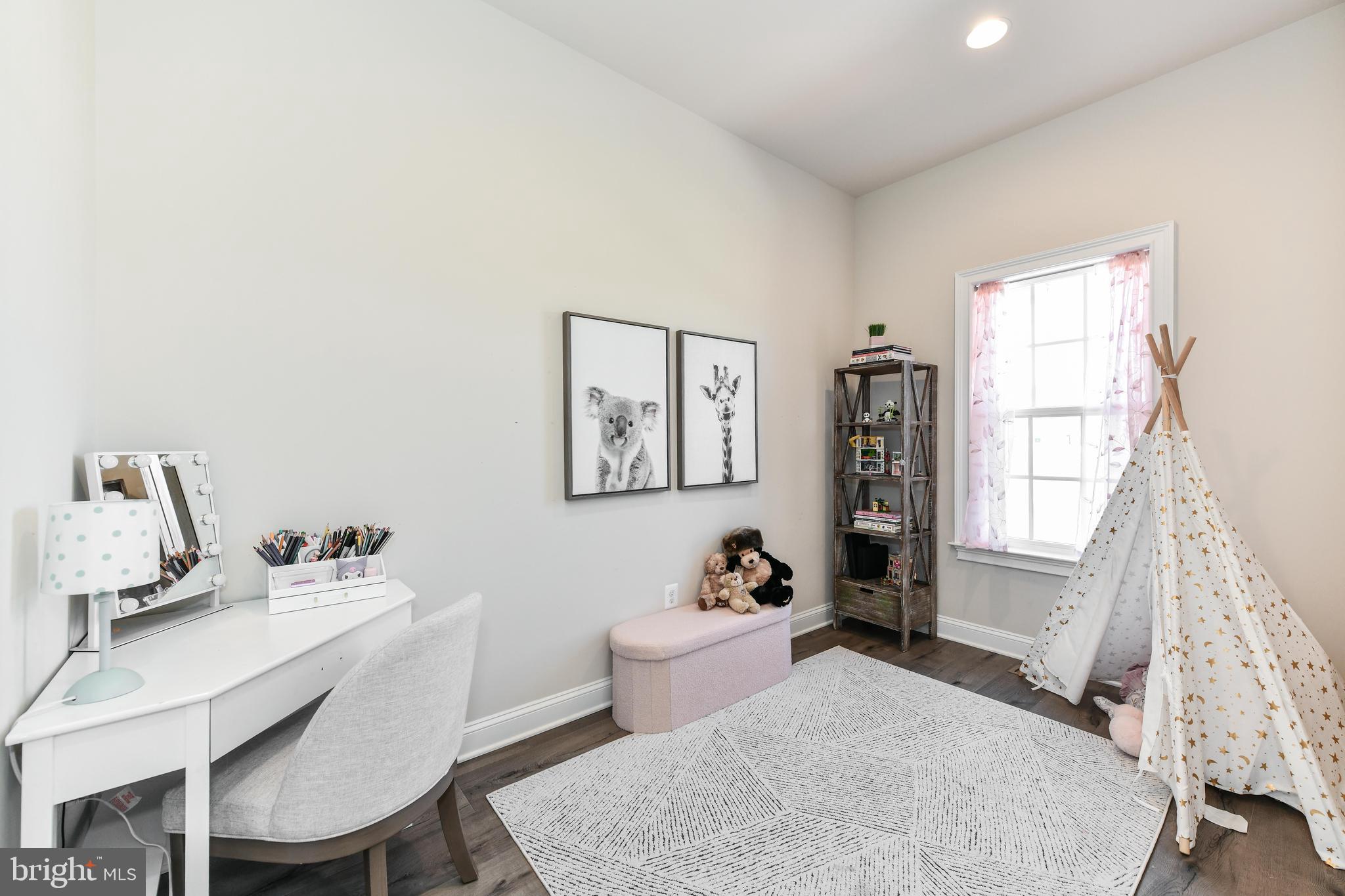 18030 MAINTREE FARM COURT