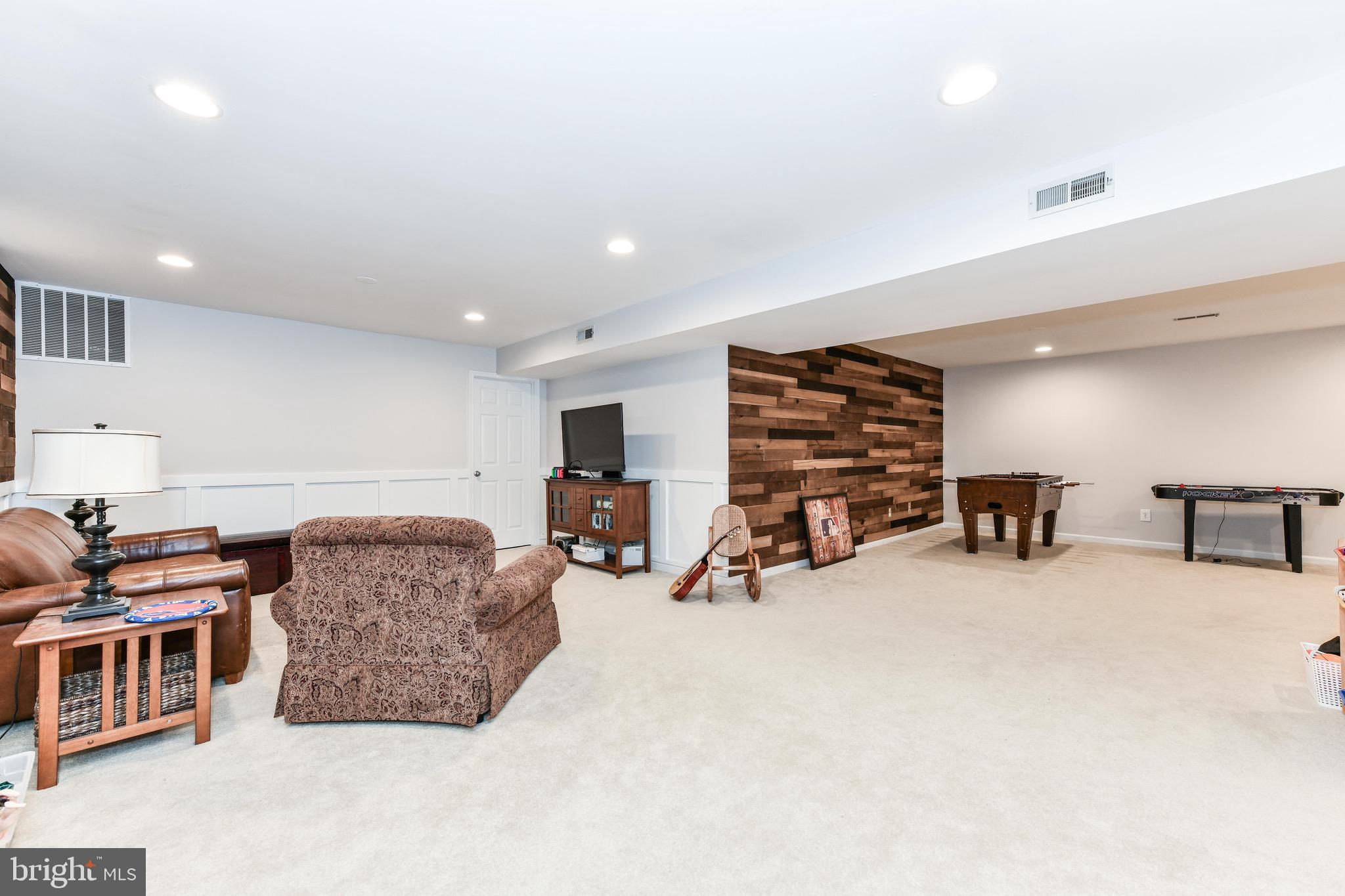 43478 GOLDEN MEADOW CIRCLE