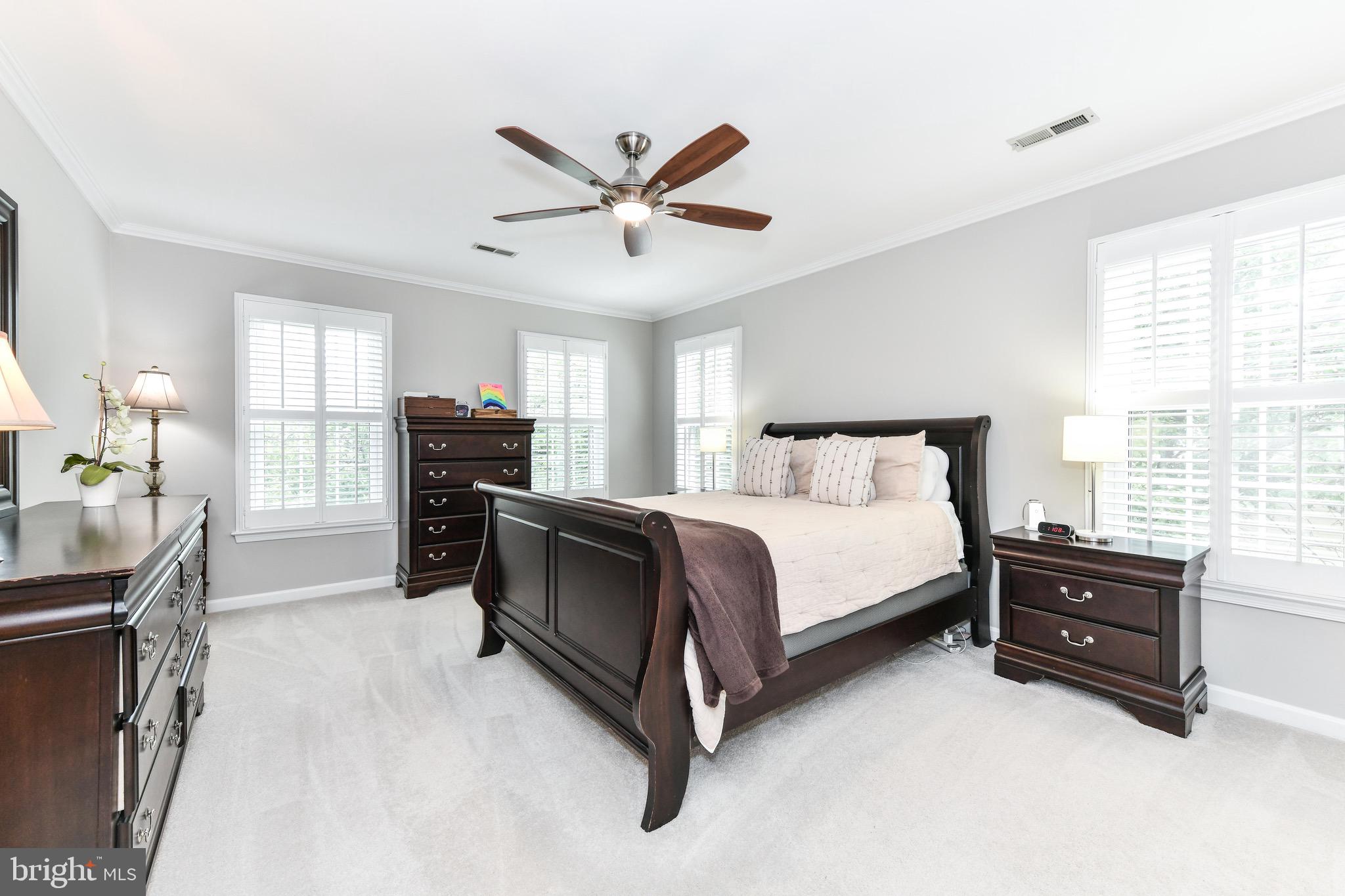 43478 GOLDEN MEADOW CIRCLE