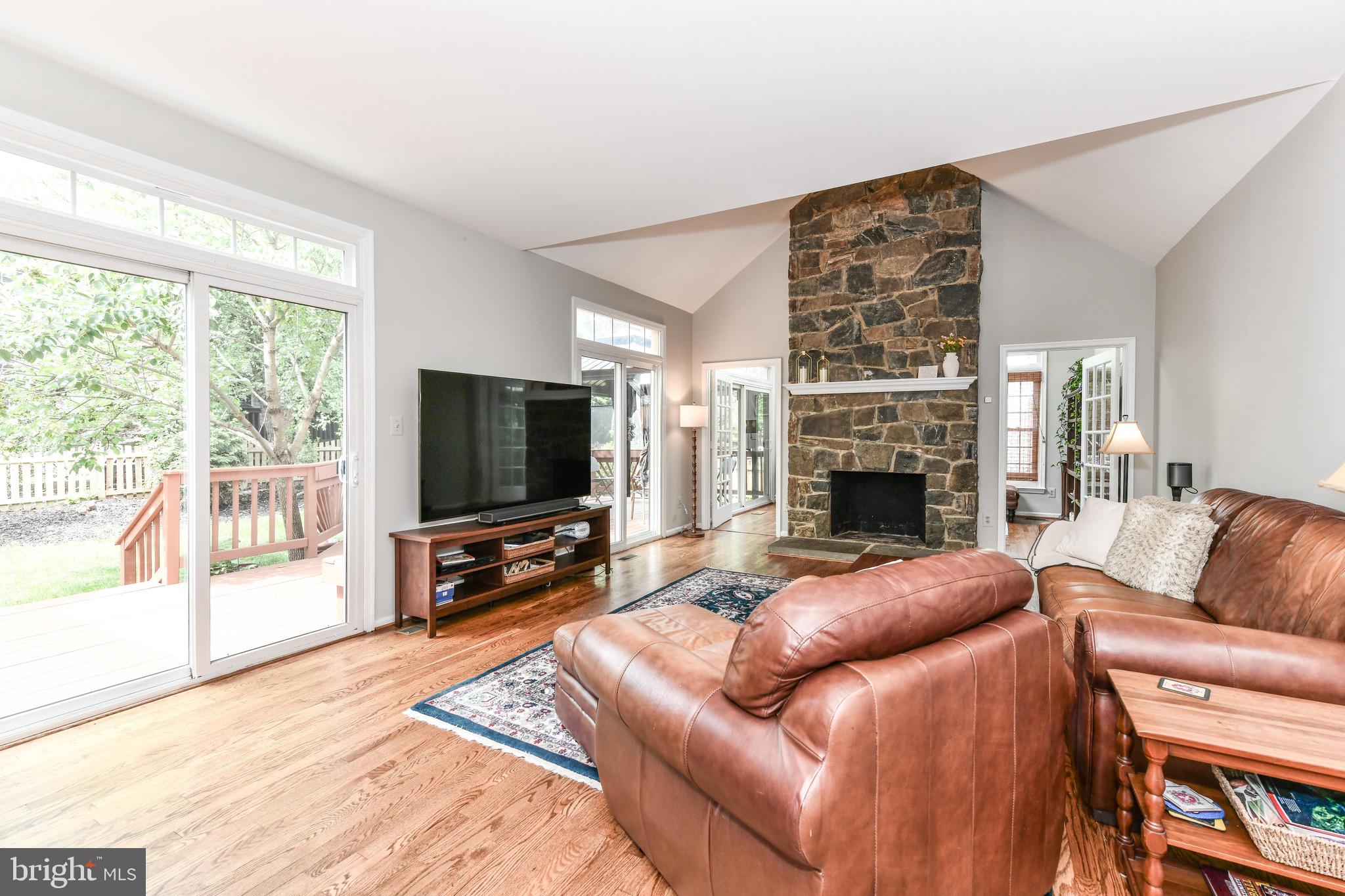 43478 GOLDEN MEADOW CIRCLE