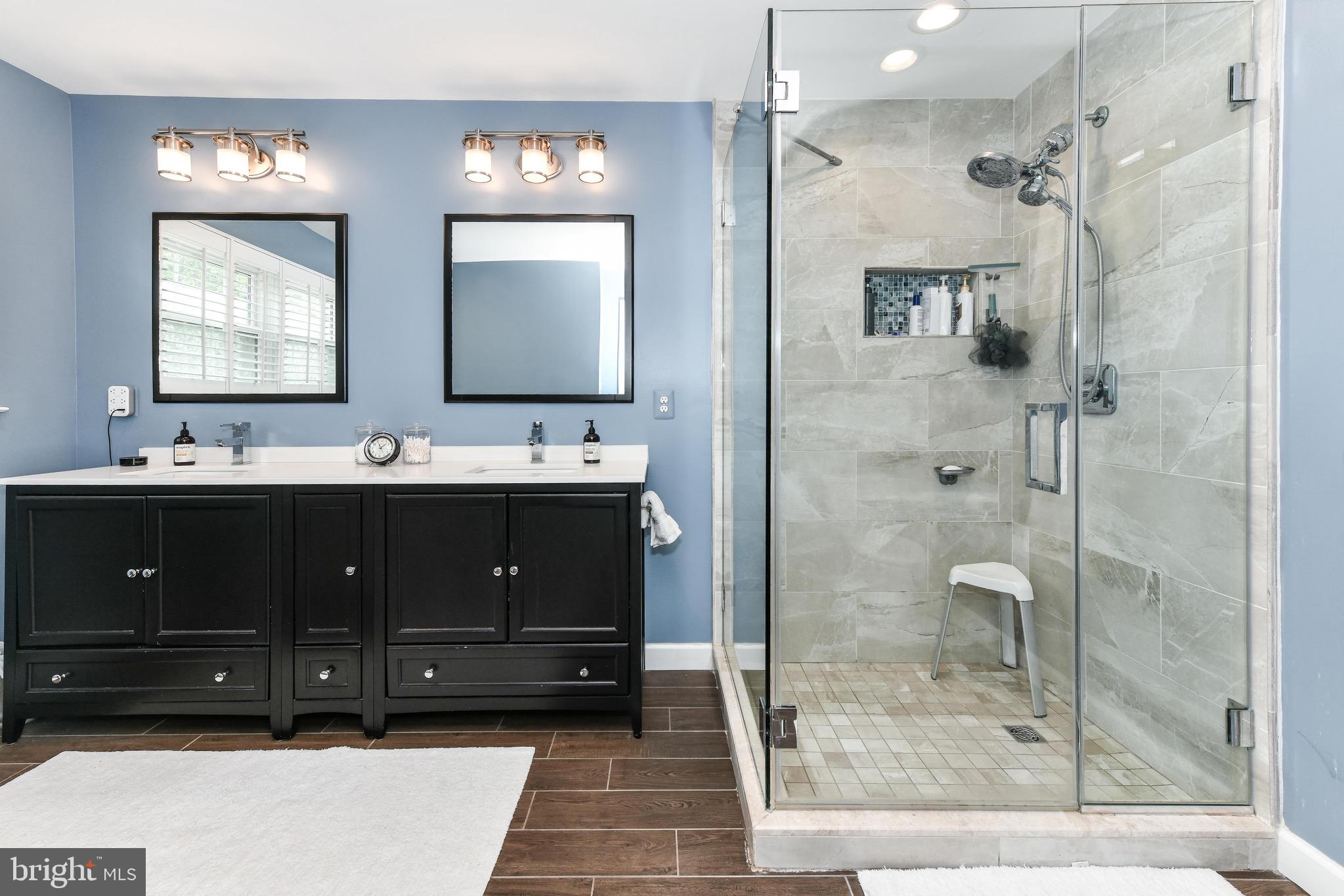 43478 GOLDEN MEADOW CIRCLE