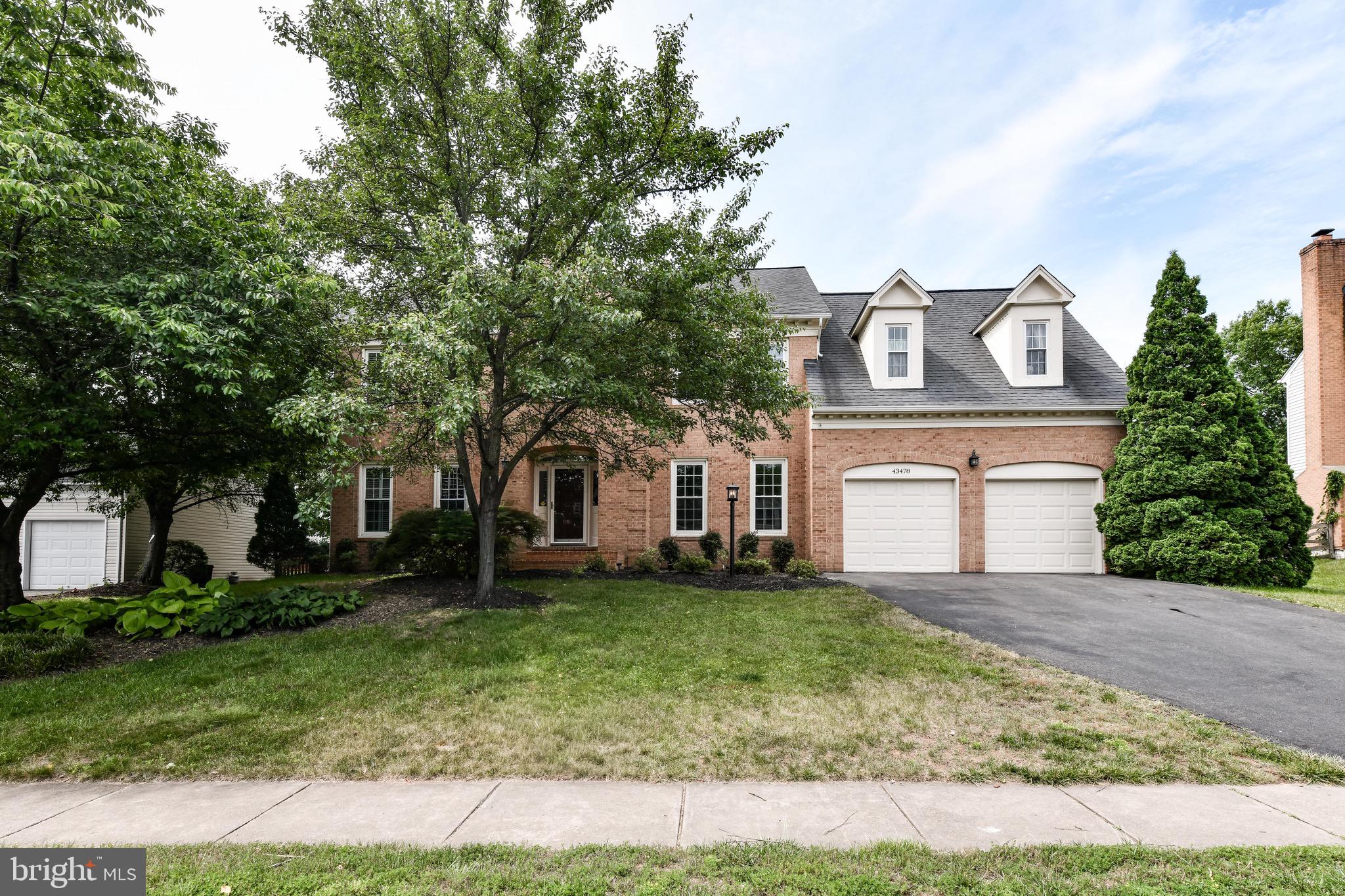 43478 GOLDEN MEADOW CIRCLE
