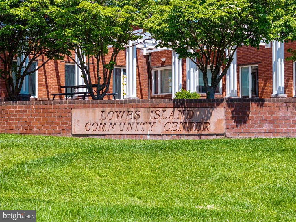 20344 CENTER BROOK SQUARE