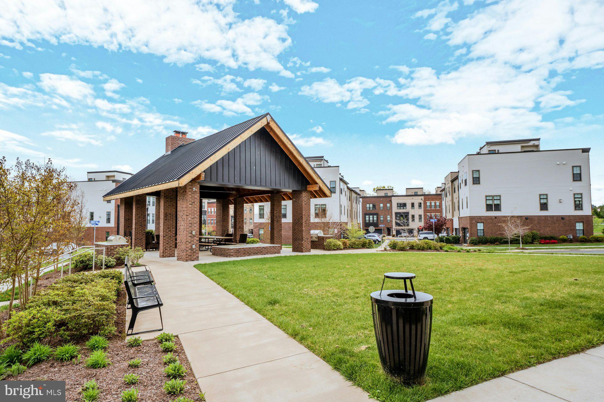 43917 MERCER RUN TERRACE