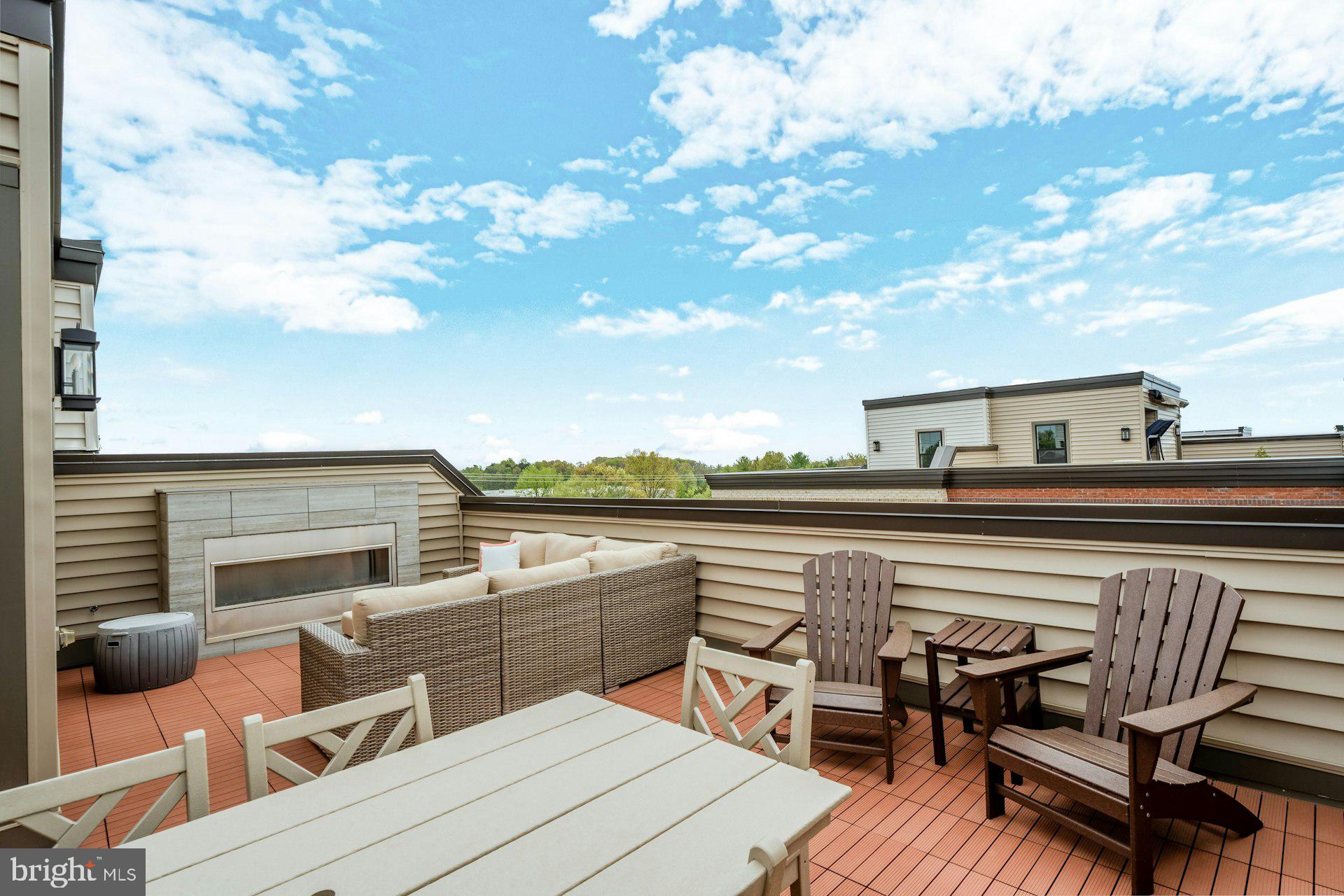 43917 MERCER RUN TERRACE