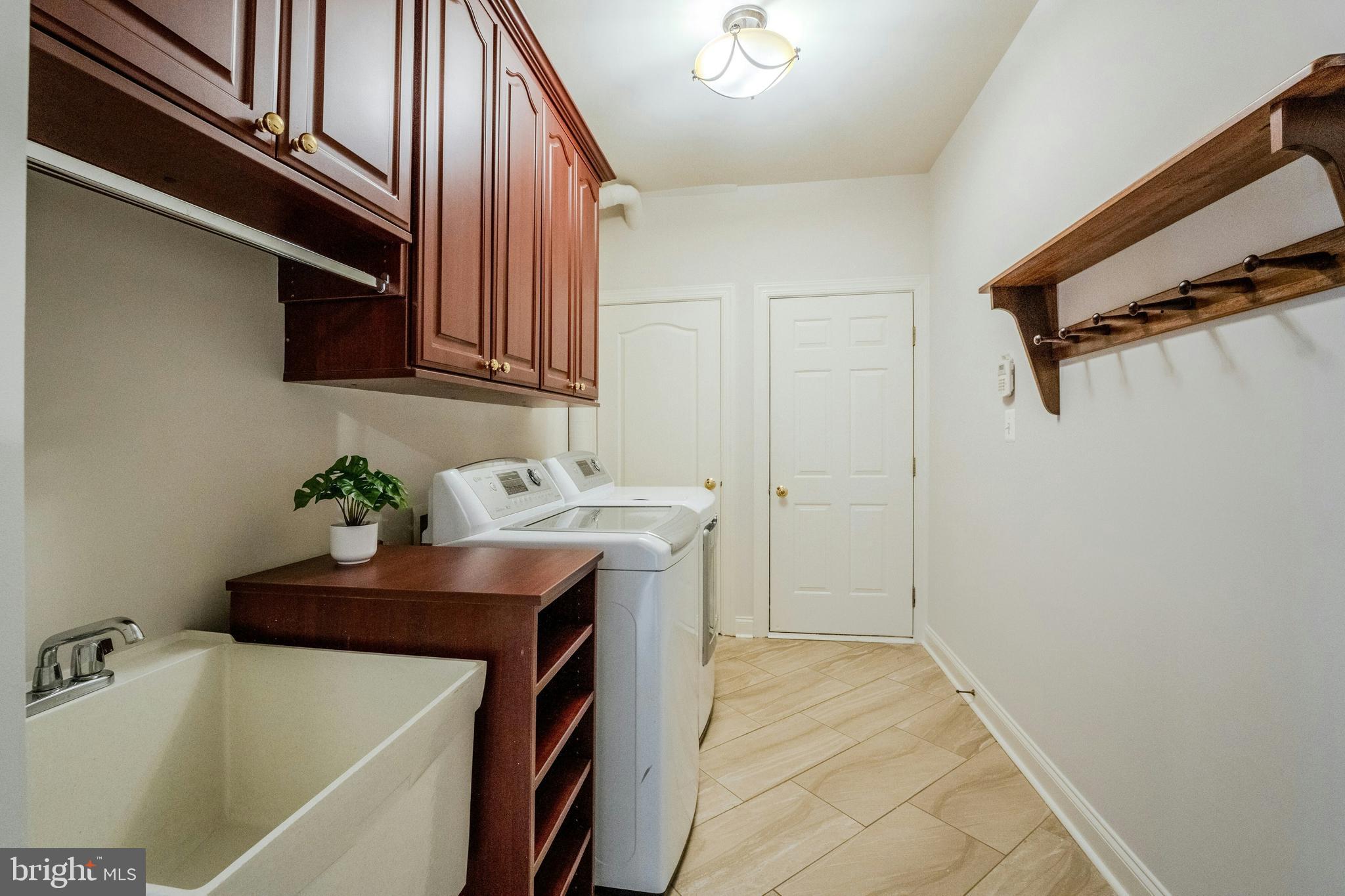 19590 SARATOGA SPRINGS PLACE