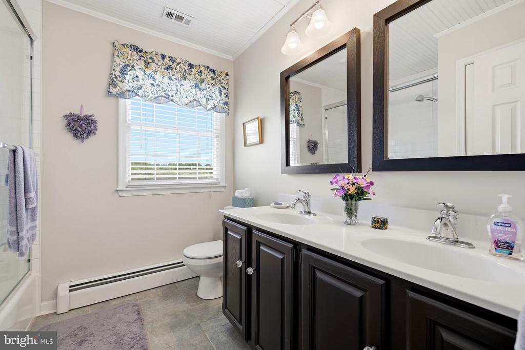 40817 BROWNS LANE