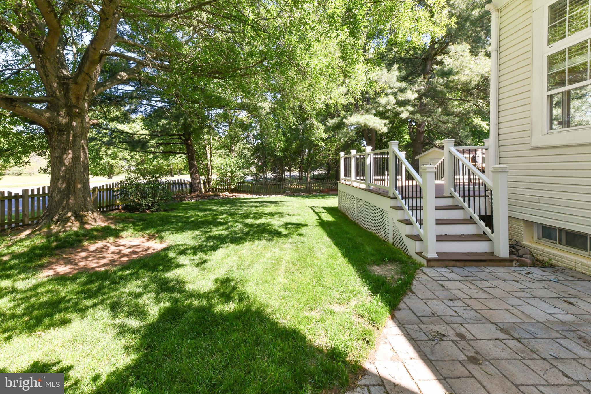 1 GLENGYLE LANE