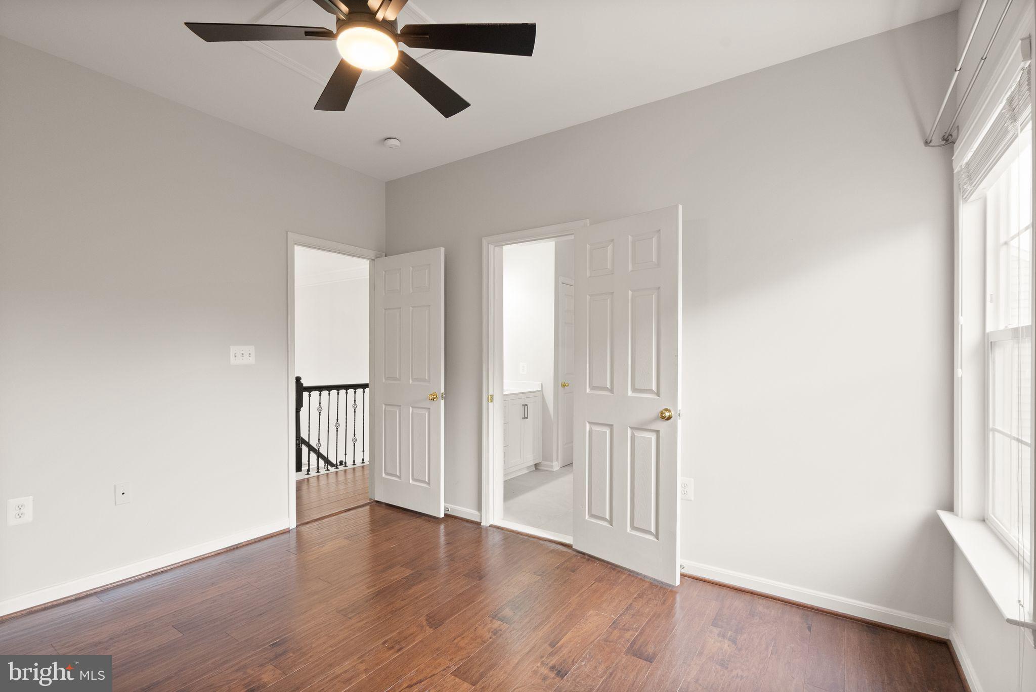 175 ALPINE DRIVE SE