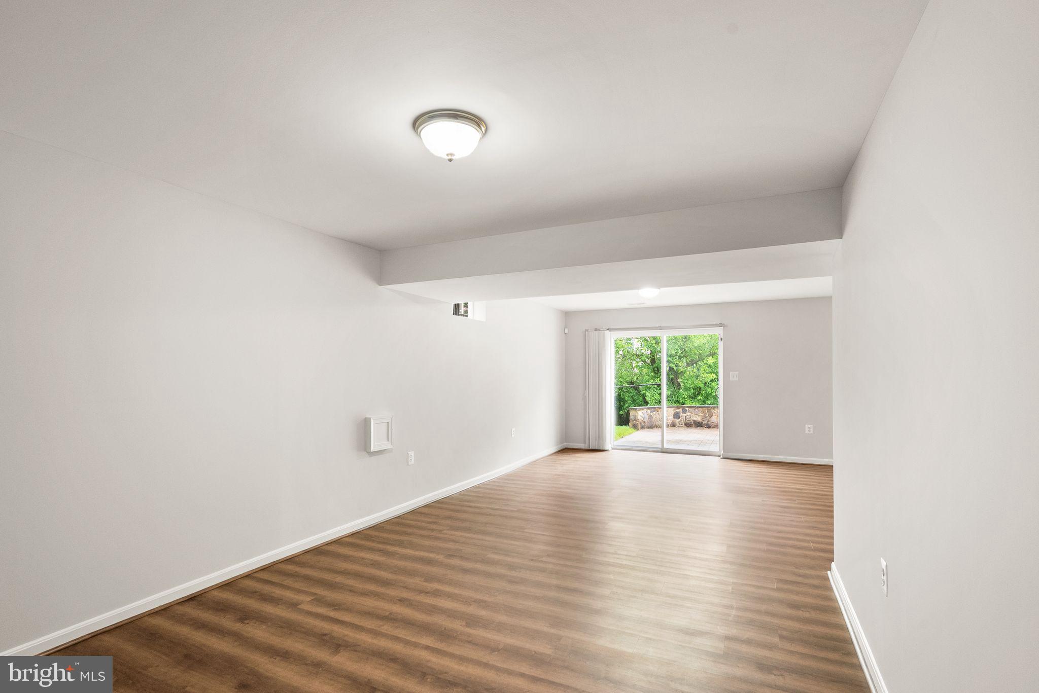 175 ALPINE DRIVE SE