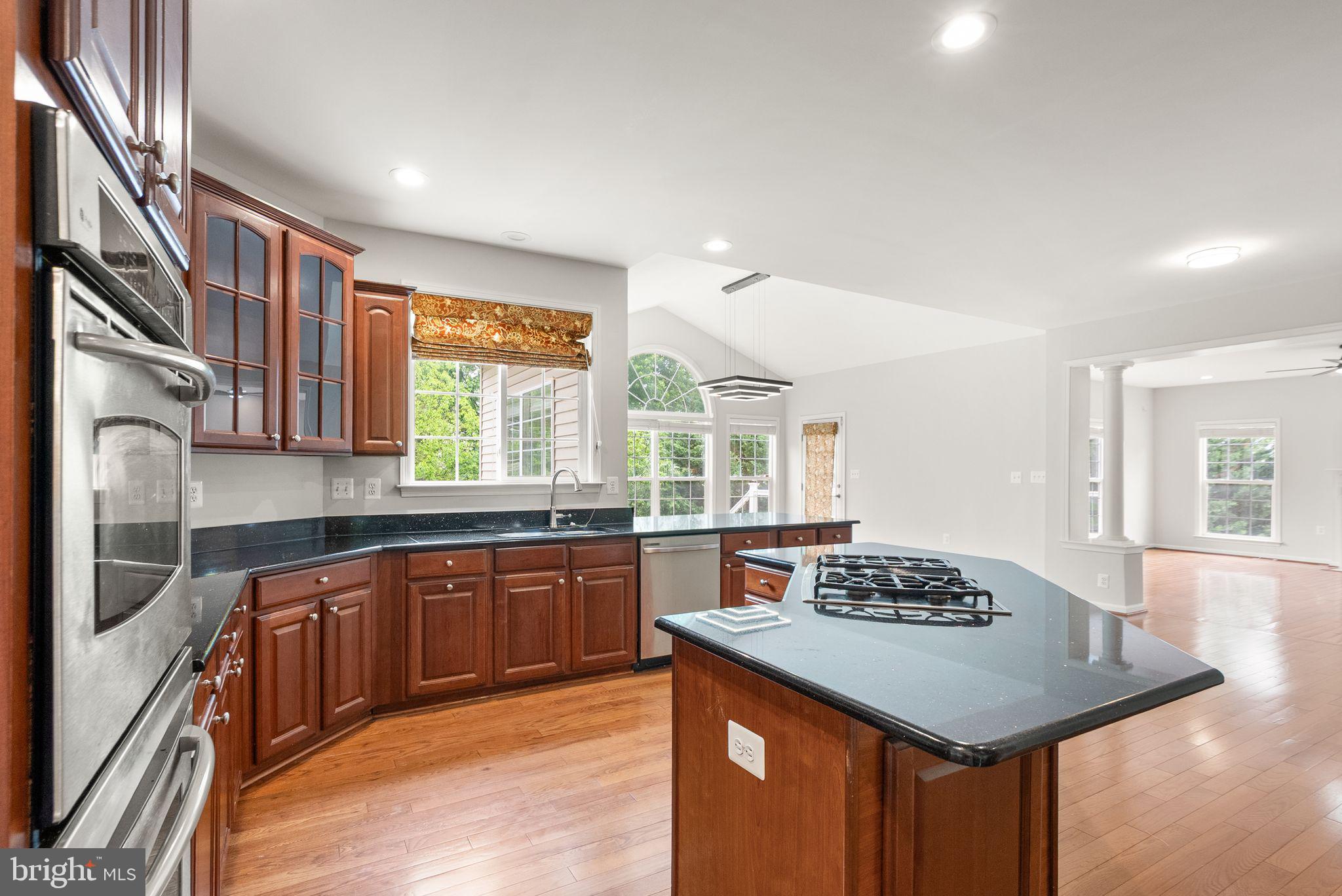 175 ALPINE DRIVE SE