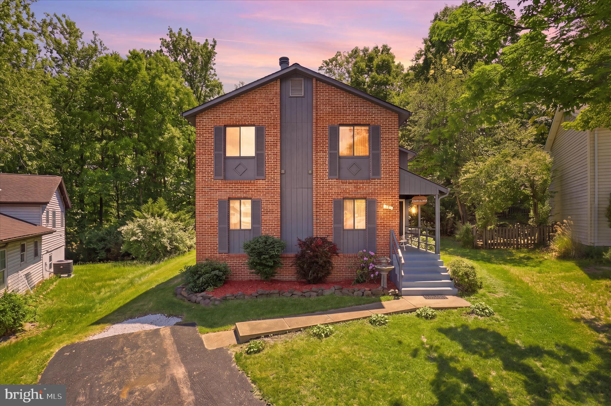 211 KEYES COURT