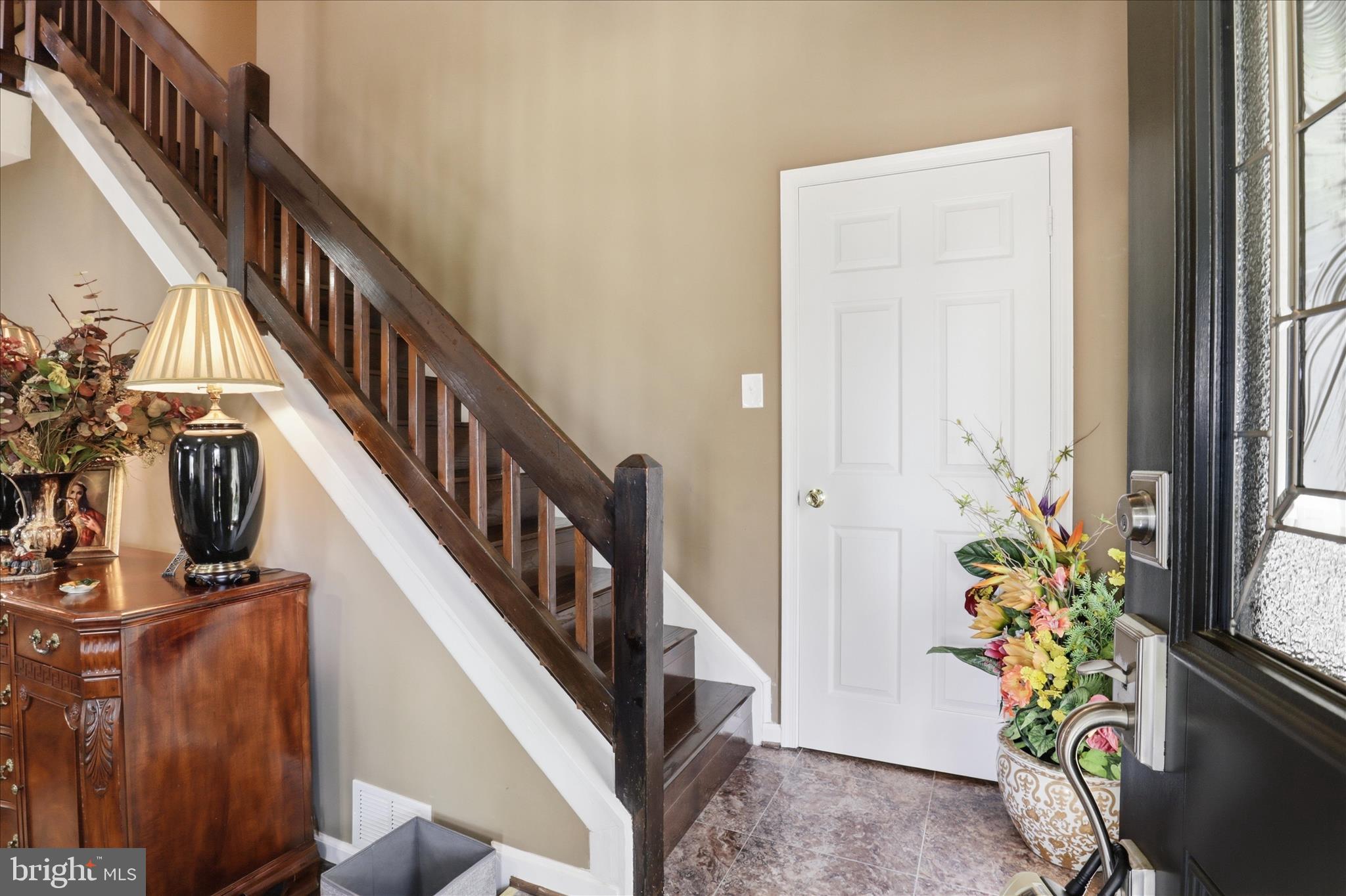 211 KEYES COURT
