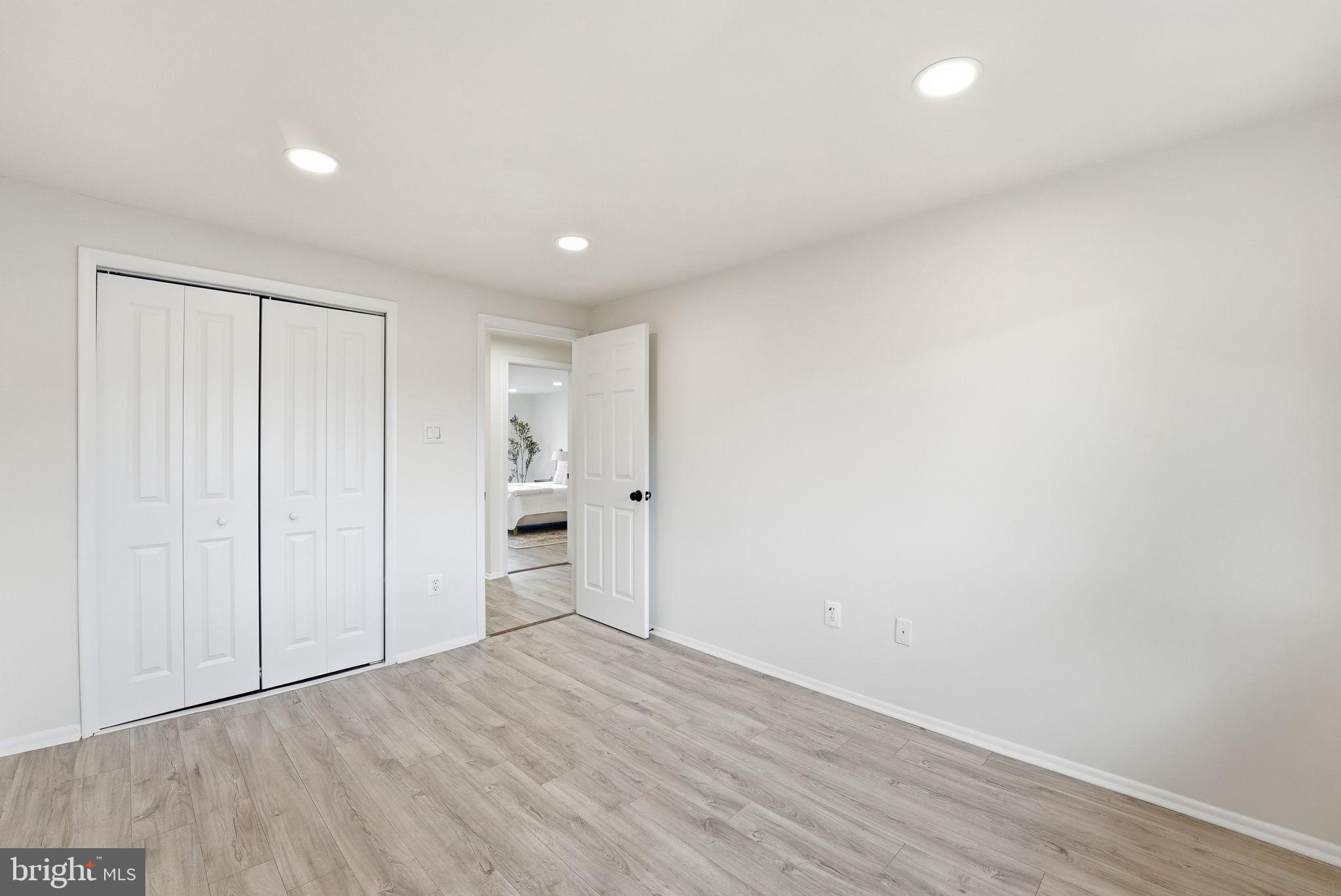 208 WILLOW TERRACE