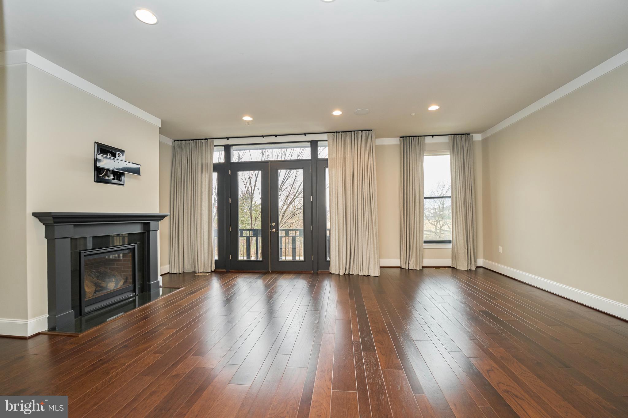 20442 NORTHPARK DRIVE