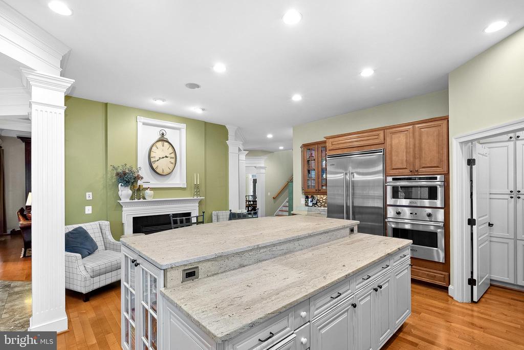 20319 TANAGER PLACE