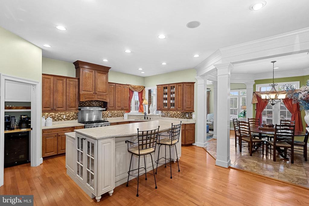20319 TANAGER PLACE