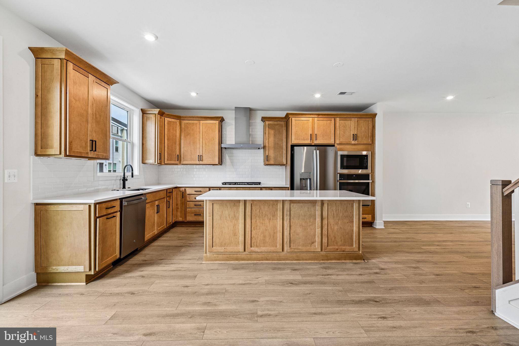 42196 SHINING STAR SQUARE HOMESITE 4535