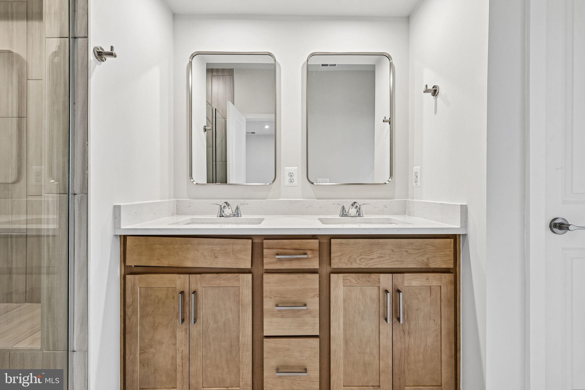 42196 SHINING STAR SQUARE HOMESITE 4535