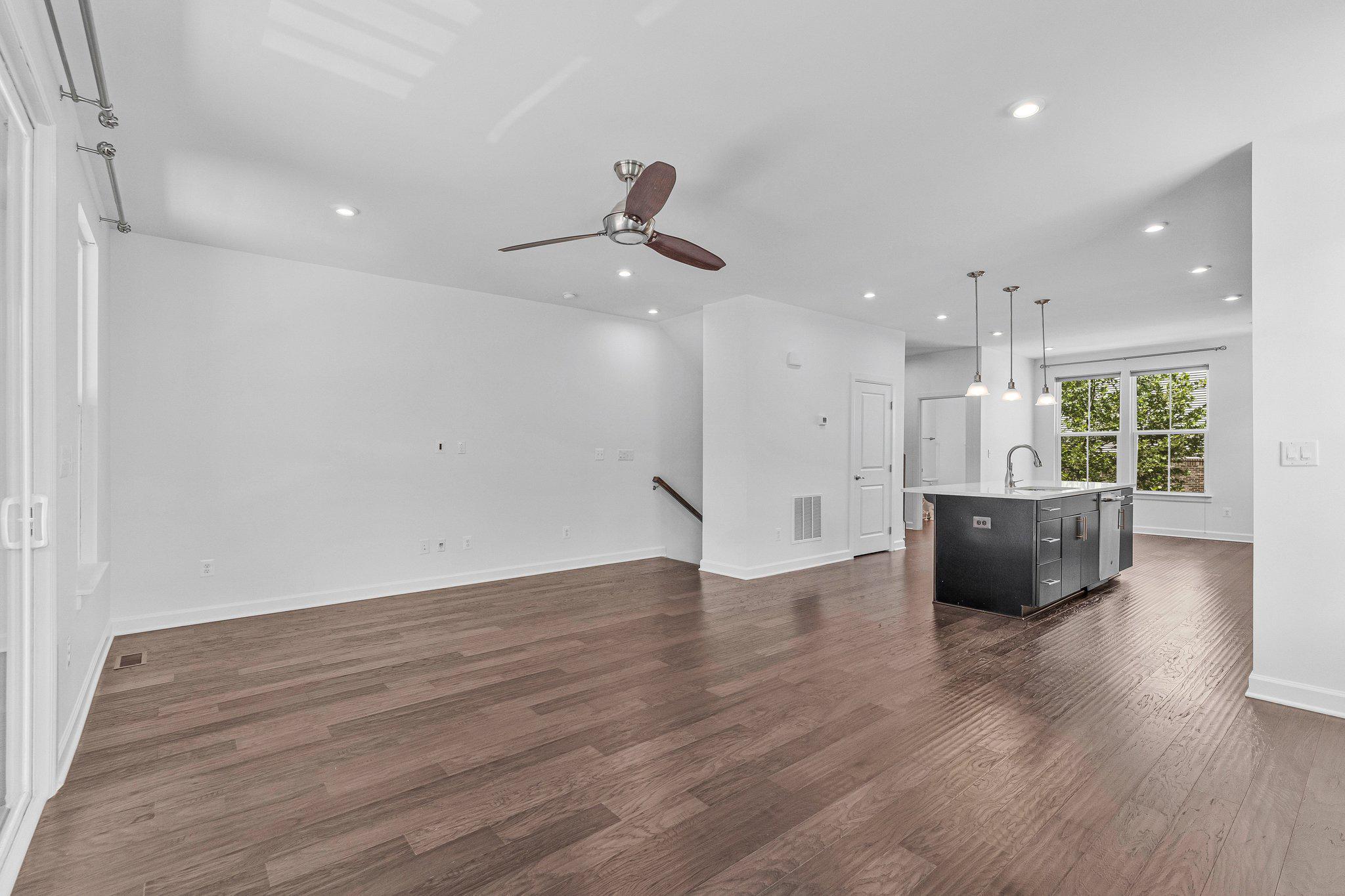 43509 APPLE ORCHARD SQUARE