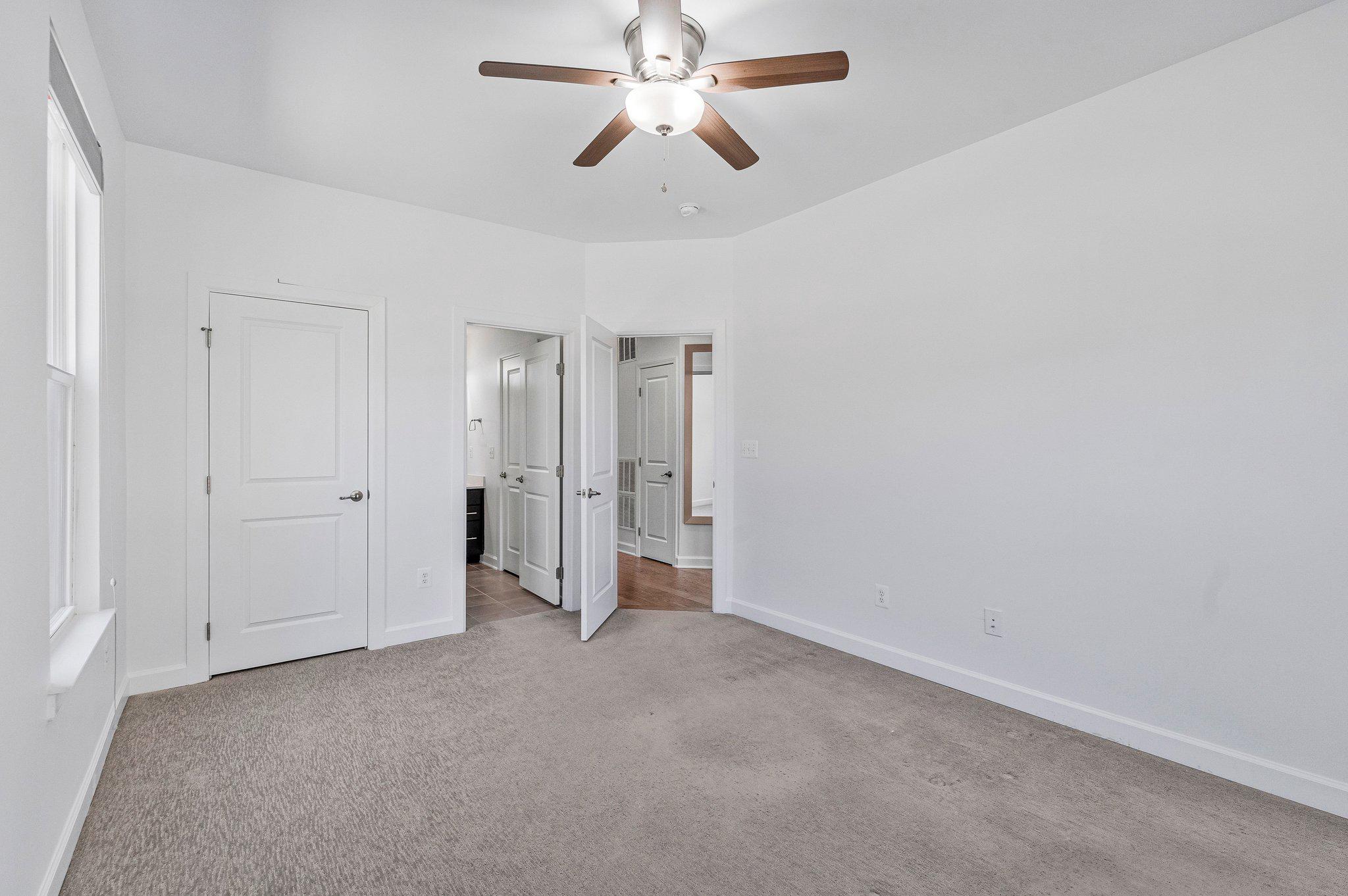 43509 APPLE ORCHARD SQUARE
