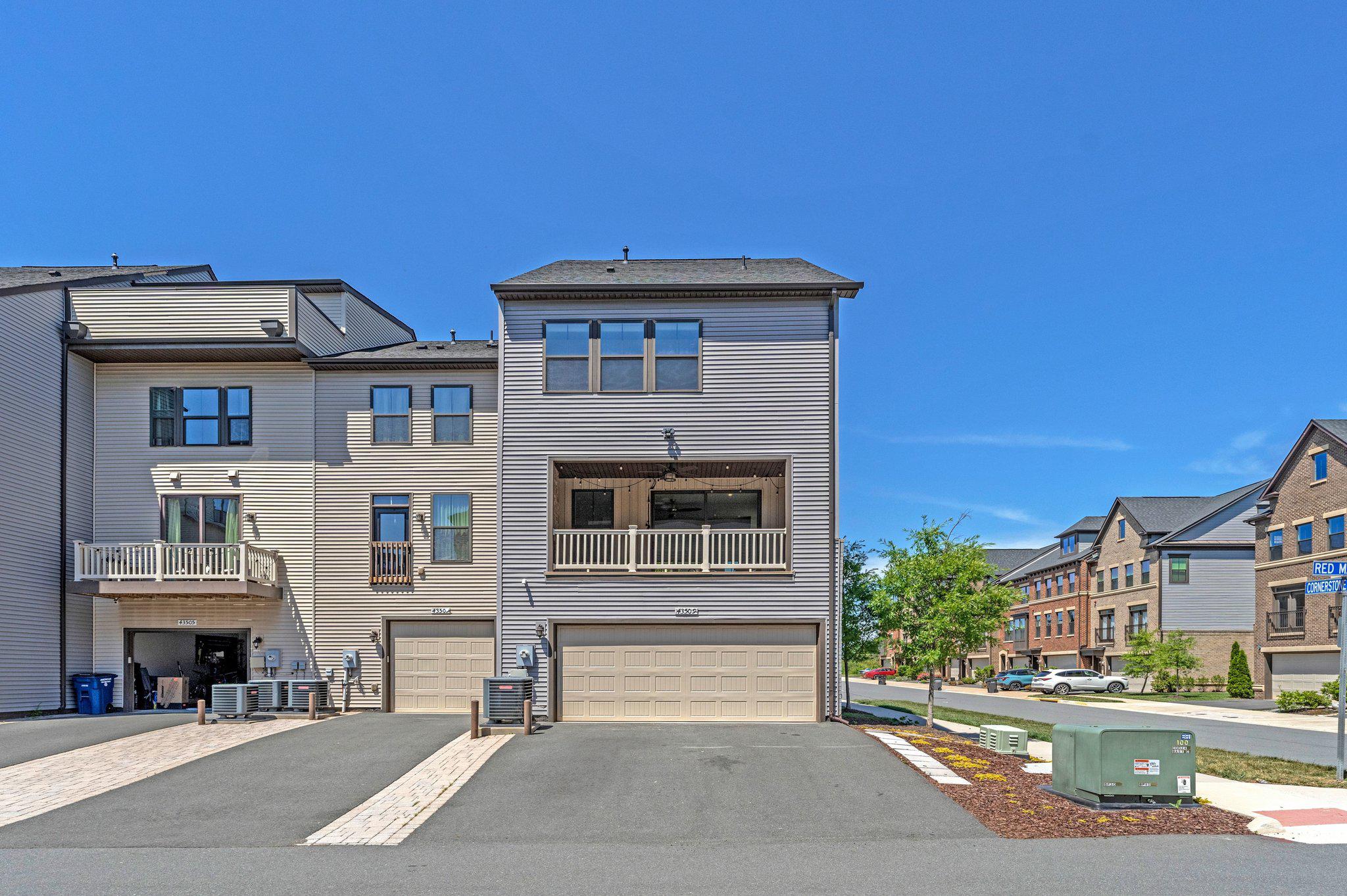 43509 APPLE ORCHARD SQUARE