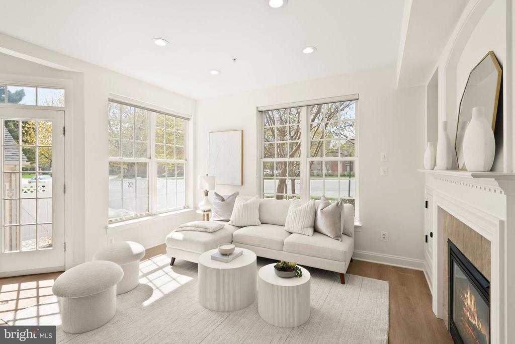 42465 REGAL WOOD DRIVE