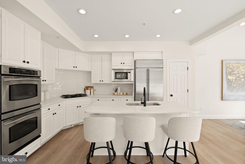 42465 REGAL WOOD DRIVE
