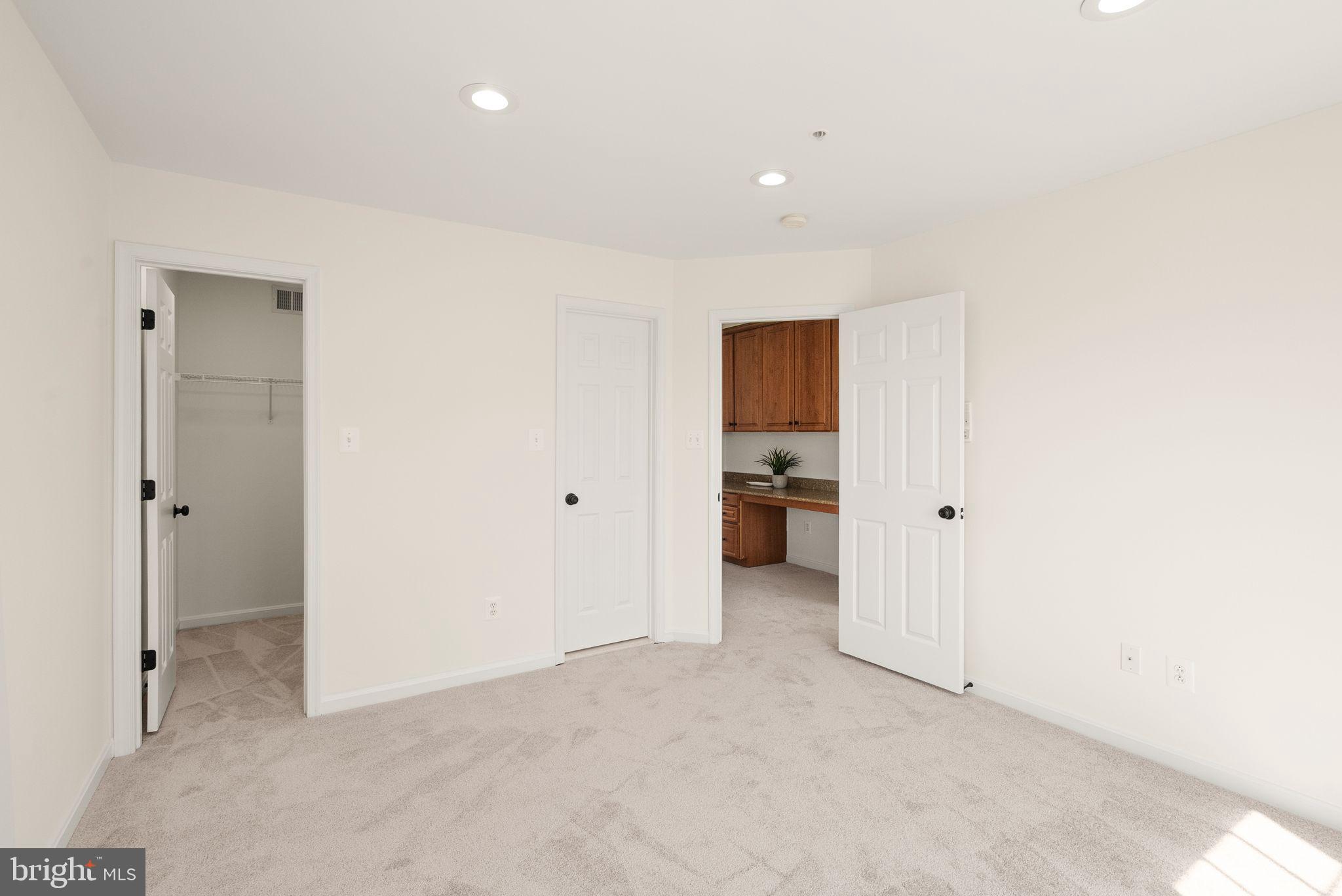 42465 REGAL WOOD DRIVE
