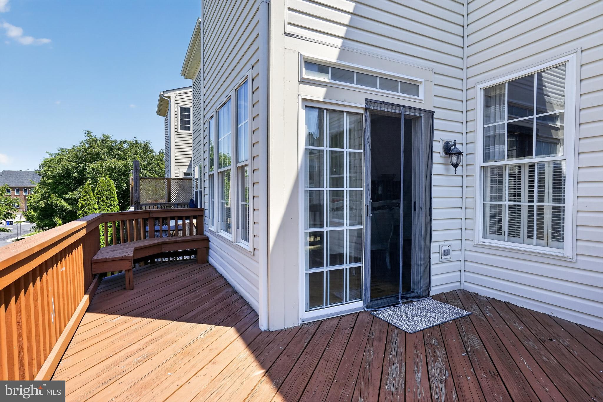1225 CAMBRIA TERRACE NE