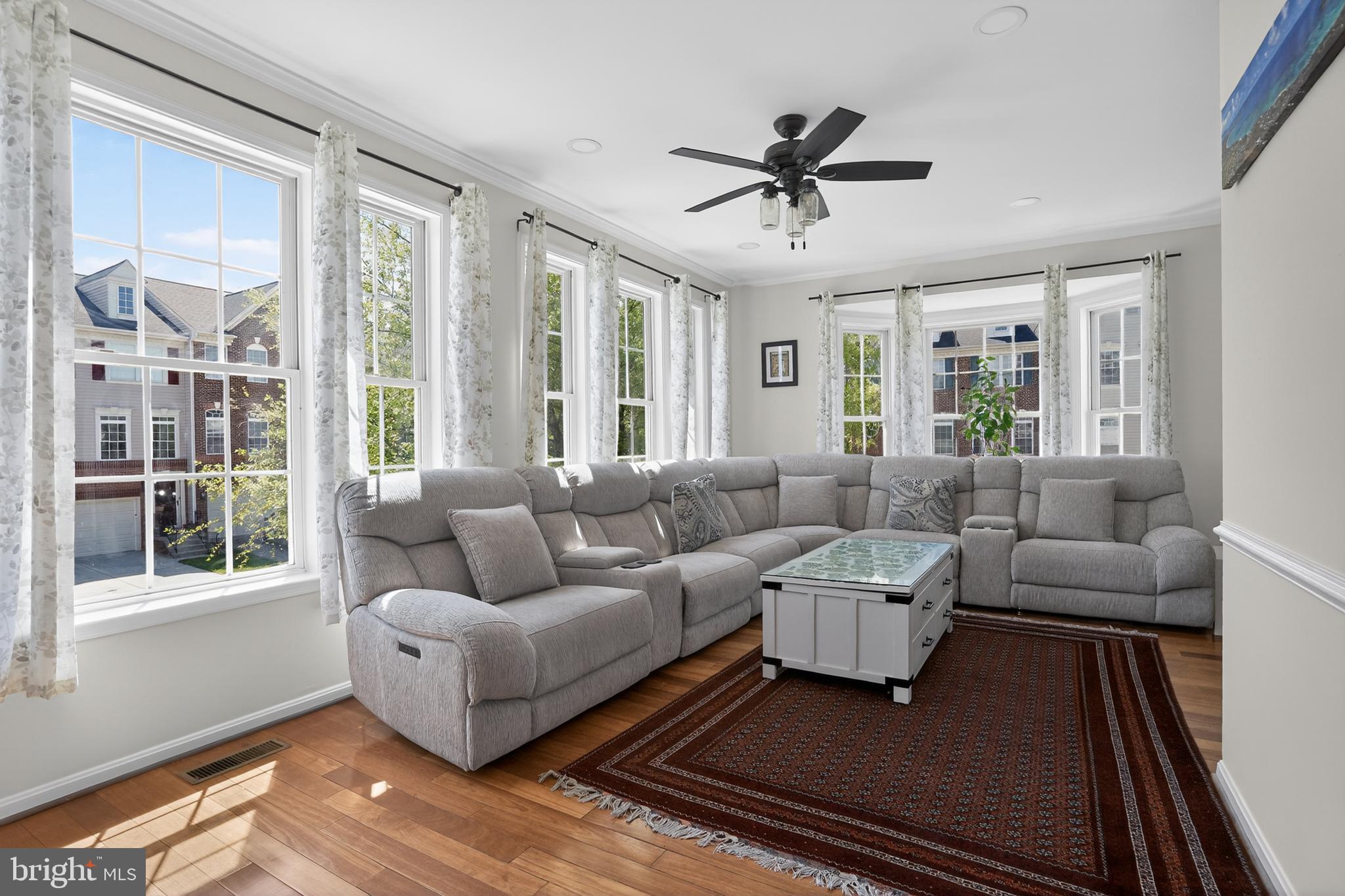1225 CAMBRIA TERRACE NE