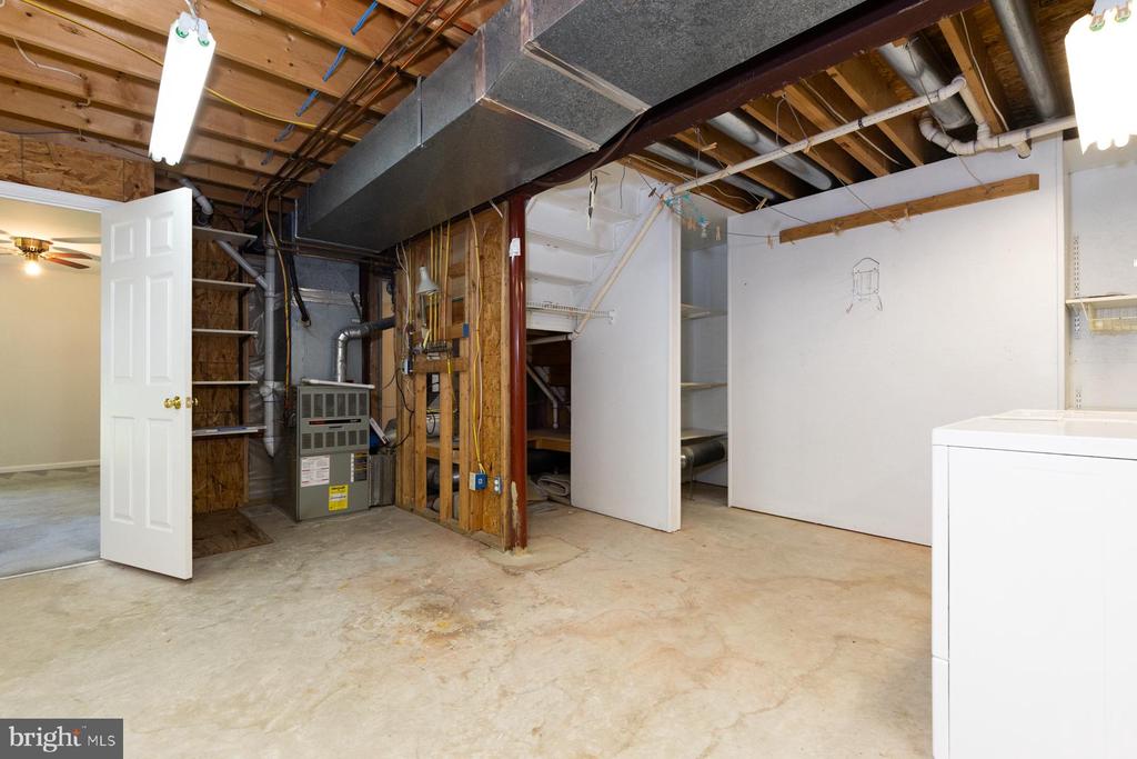 43190 BURSTALL COURT