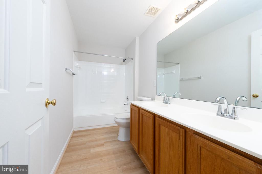 43190 BURSTALL COURT
