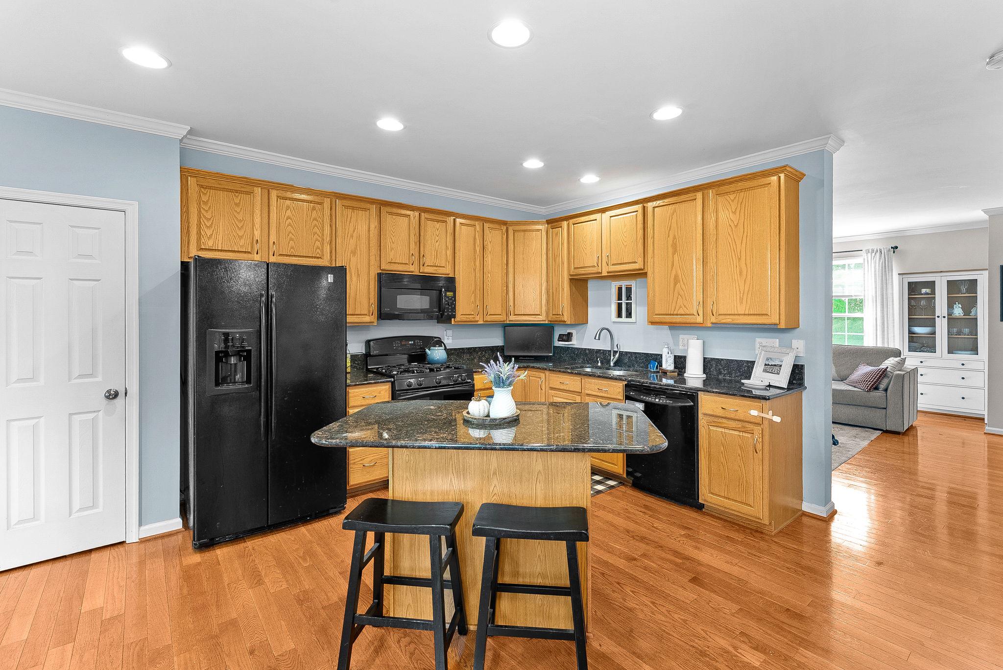 44168 PAGET TERRACE