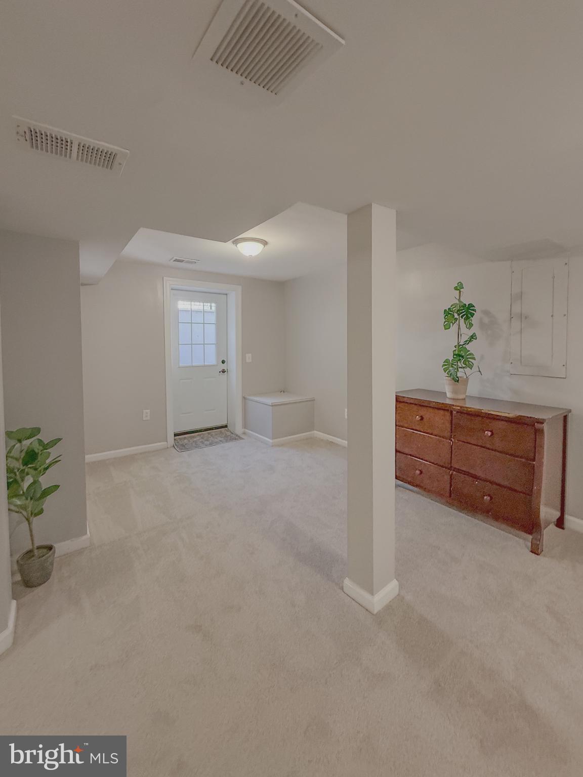 107 APPLETREE DRIVE NE