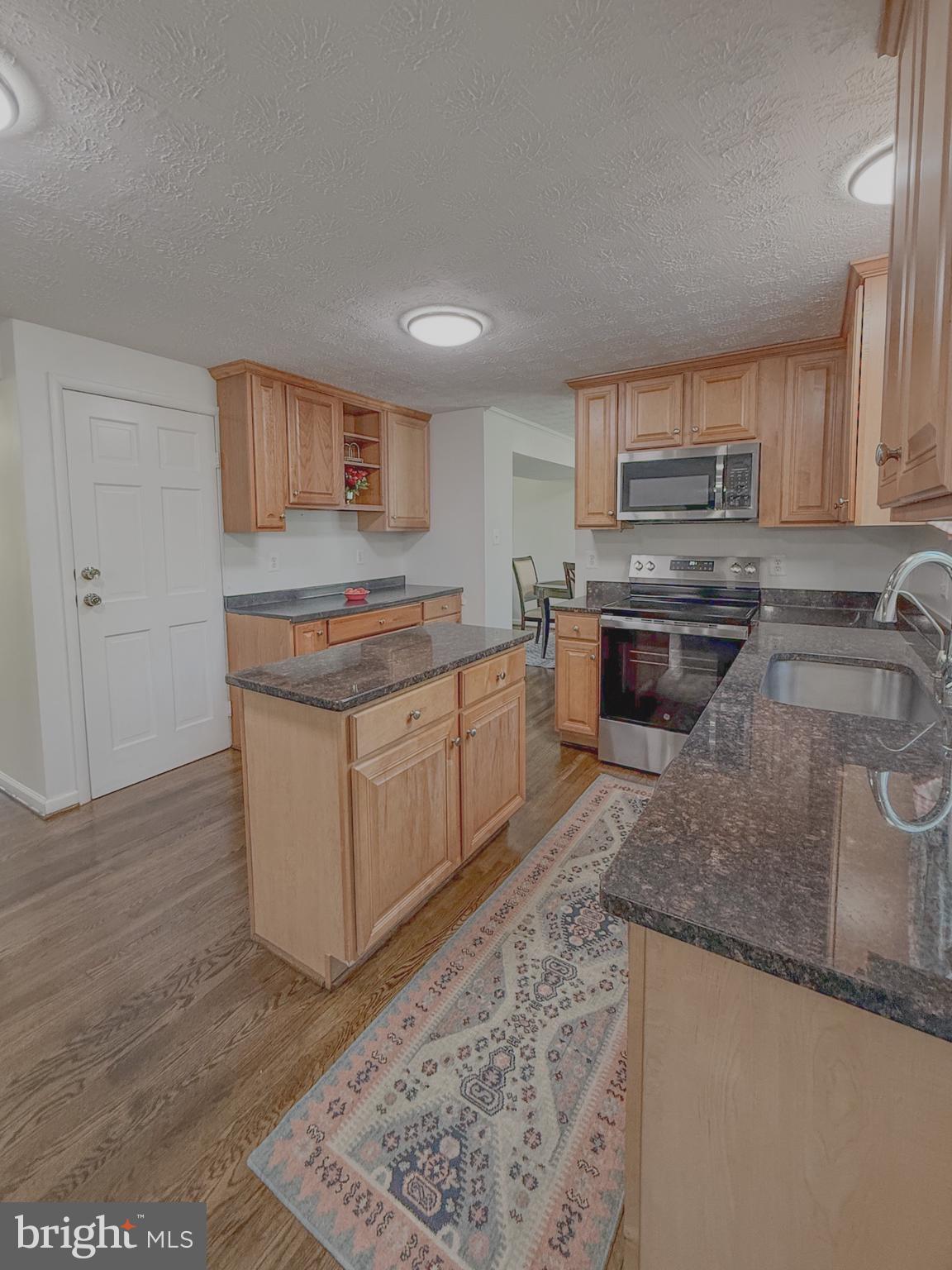 107 APPLETREE DRIVE NE
